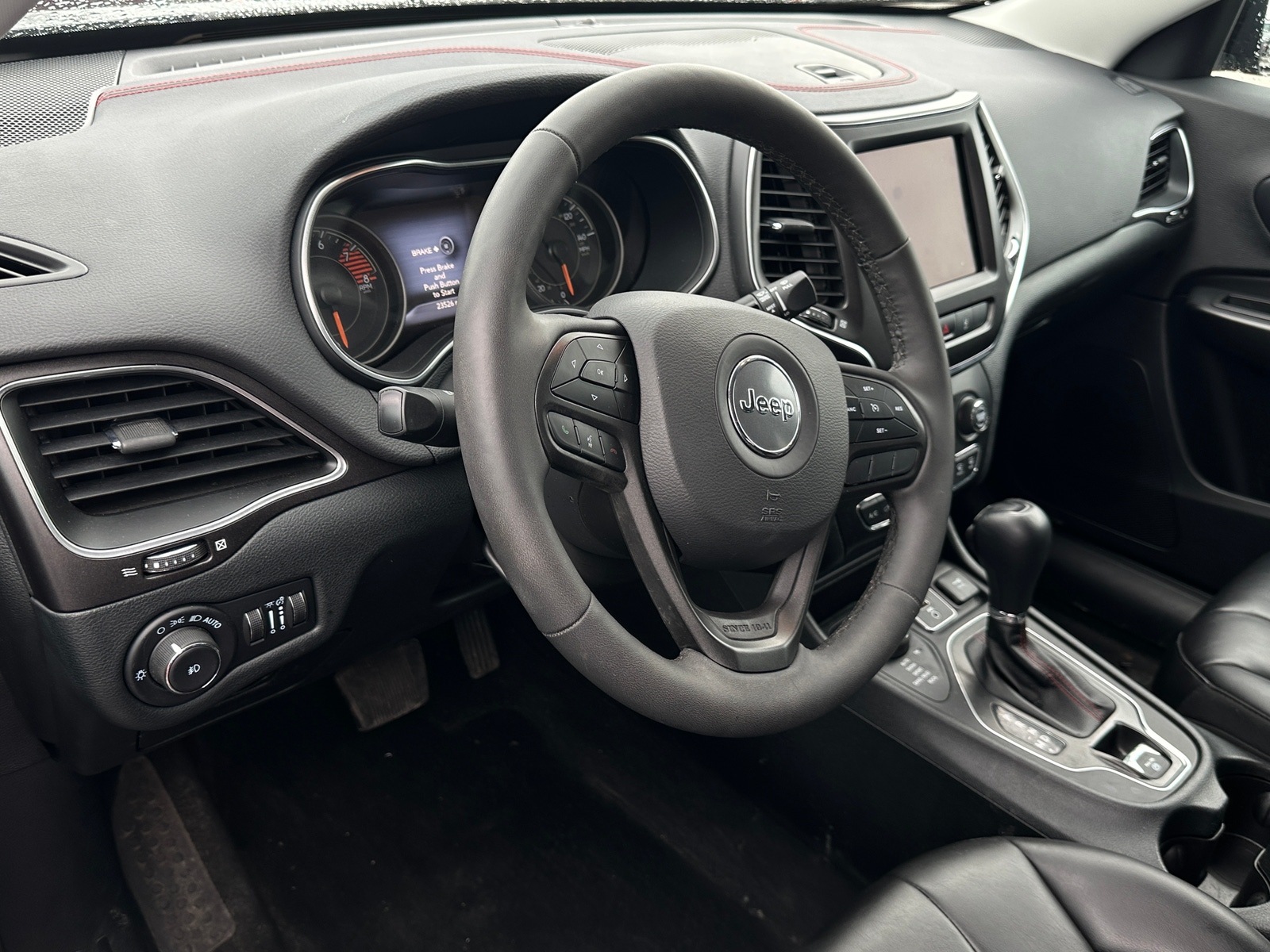Thumbnail: 2022 Jeep Cherokee - 3