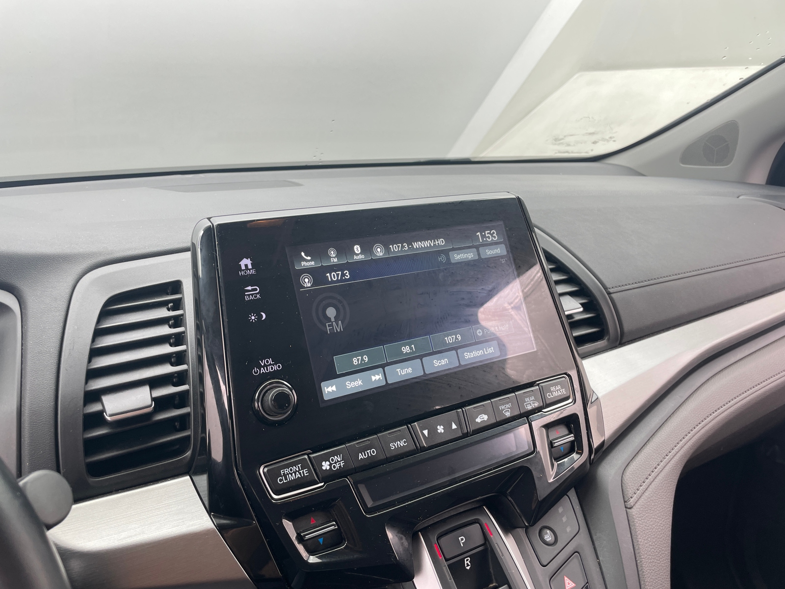 Thumbnail: 2018 Honda Odyssey - 3