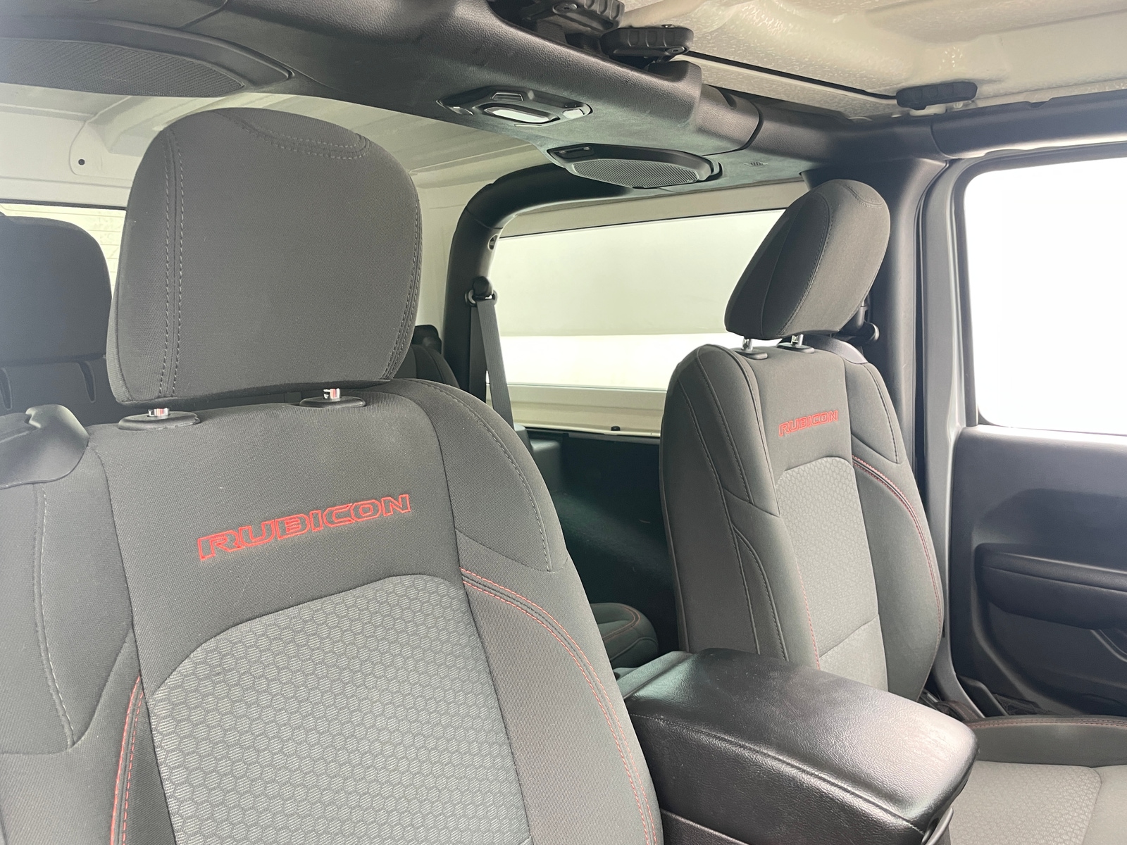 Thumbnail: 2019 Jeep Wrangler - 2