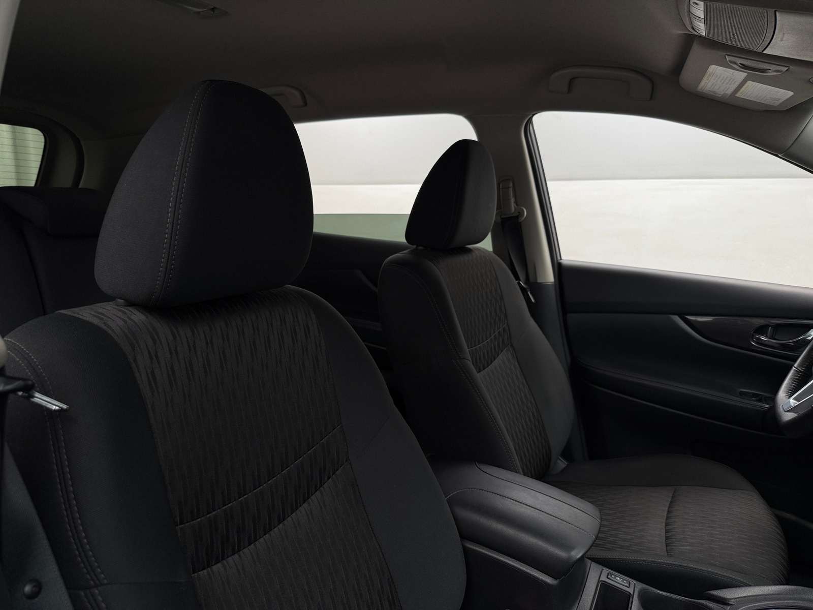 Thumbnail: 2019 Nissan Rogue - 2