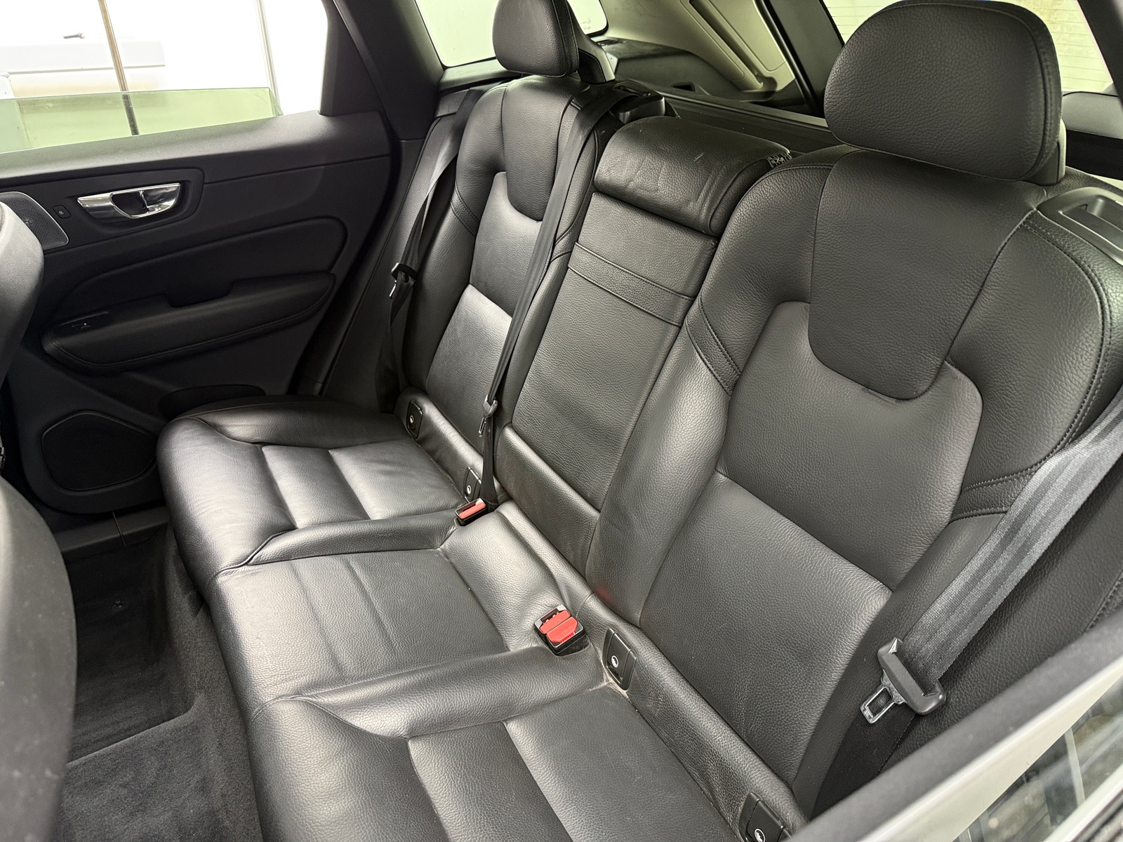 Thumbnail: 2019 Volvo XC60 - 5