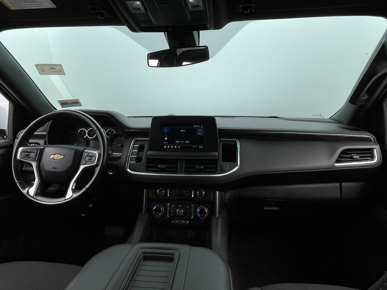 Thumbnail: 2022 Chevrolet Tahoe - 3