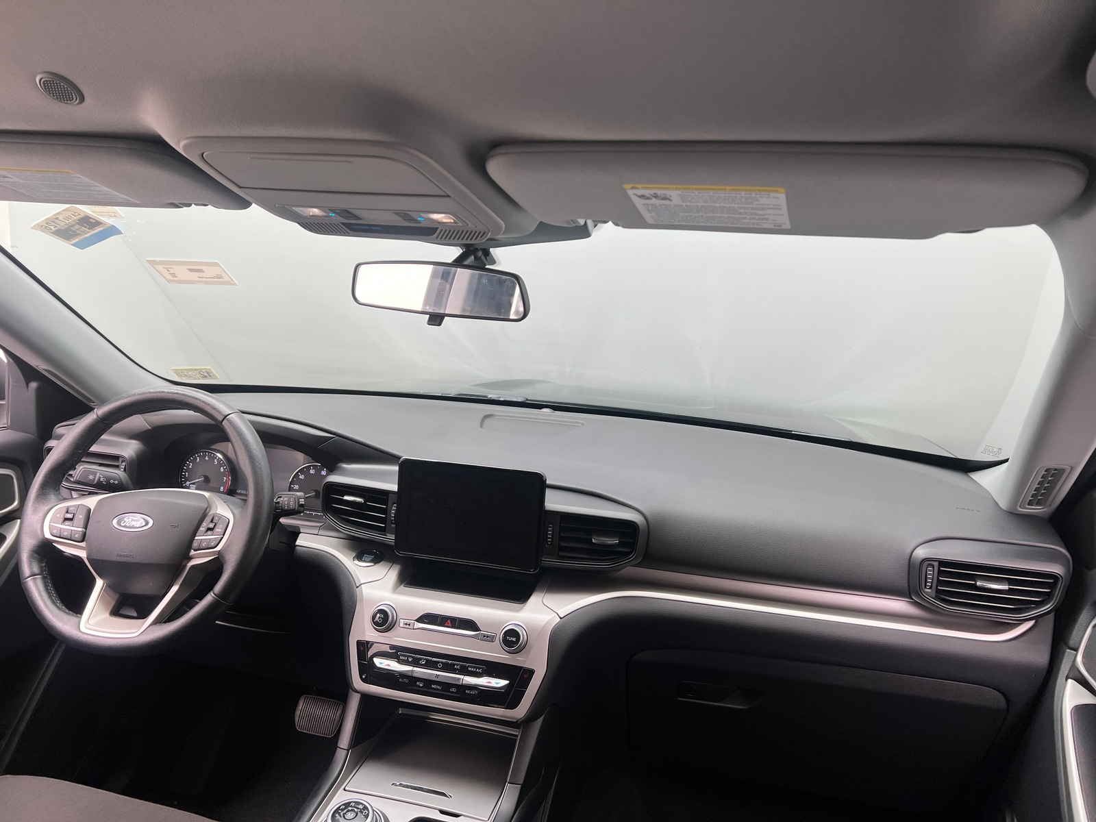 Thumbnail: 2020 Ford Explorer - 3