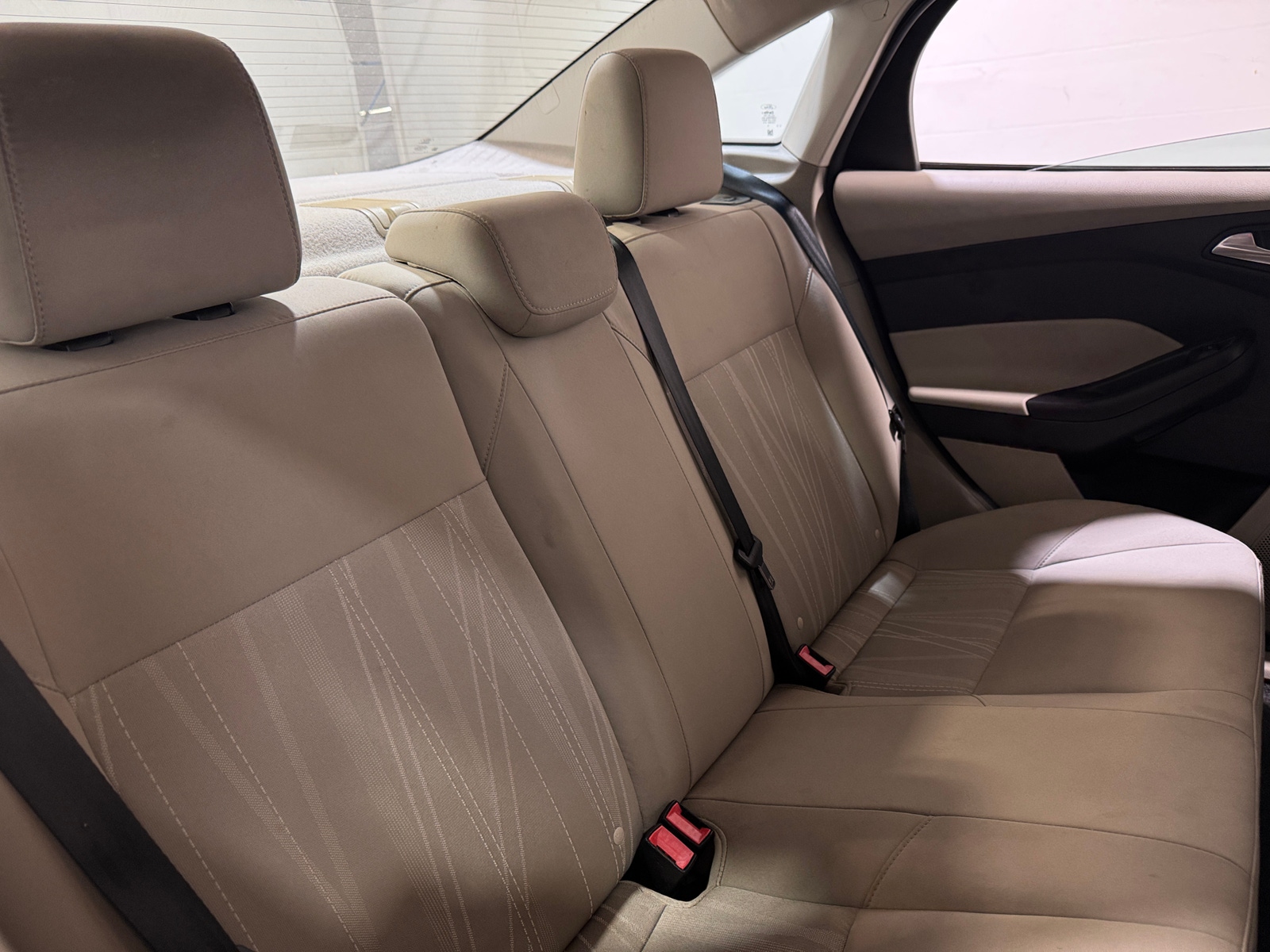 Thumbnail: 2016 Ford Focus - 6