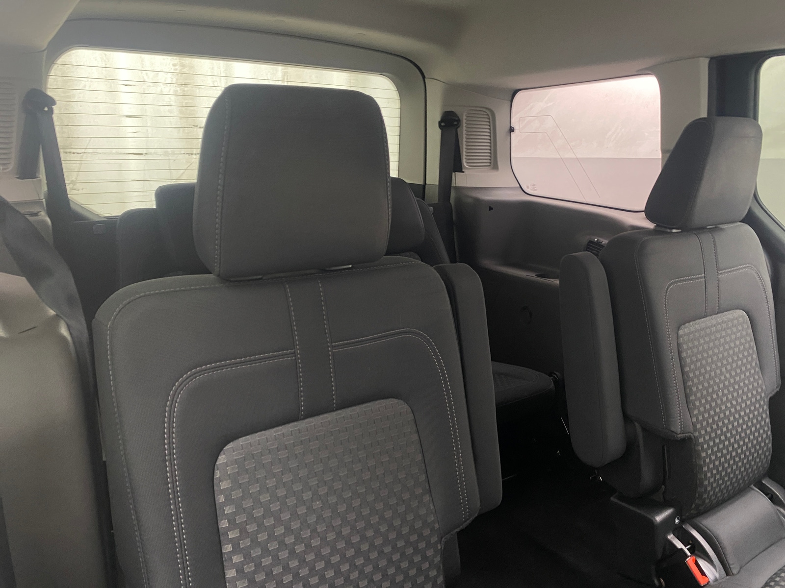 Thumbnail: 2020 Ford Transit Series - 6