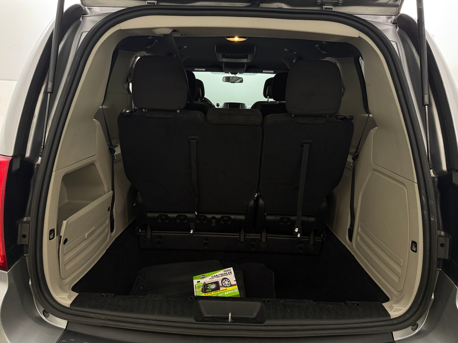 Thumbnail: 2016 Dodge Grand Caravan - 7