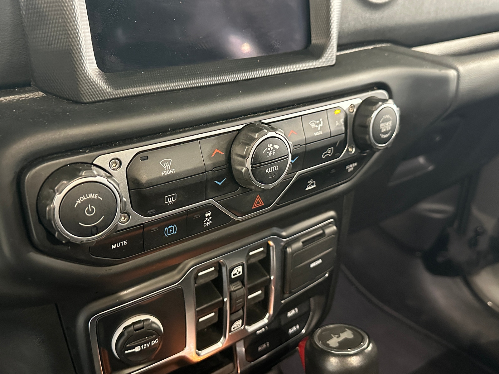 Thumbnail: 2023 Jeep Wrangler - 3