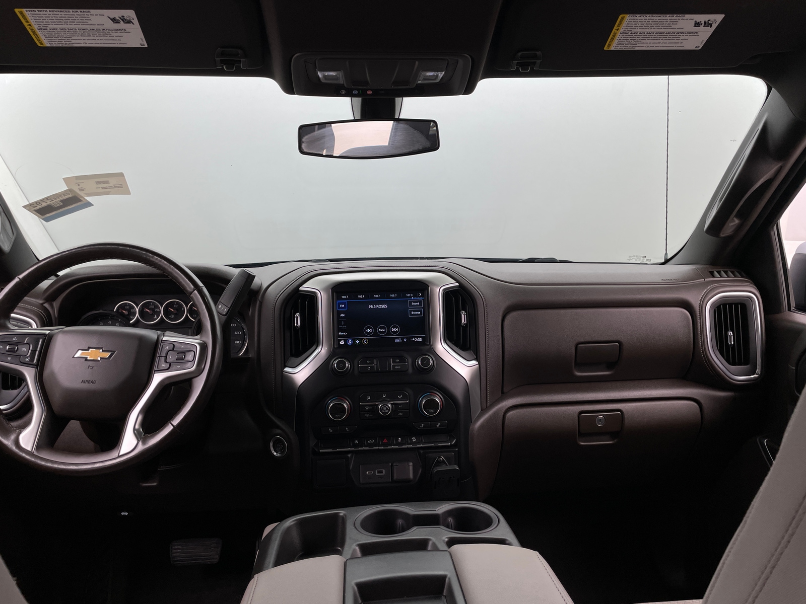 Thumbnail: 2020 Chevrolet Silverado 1500 - 3