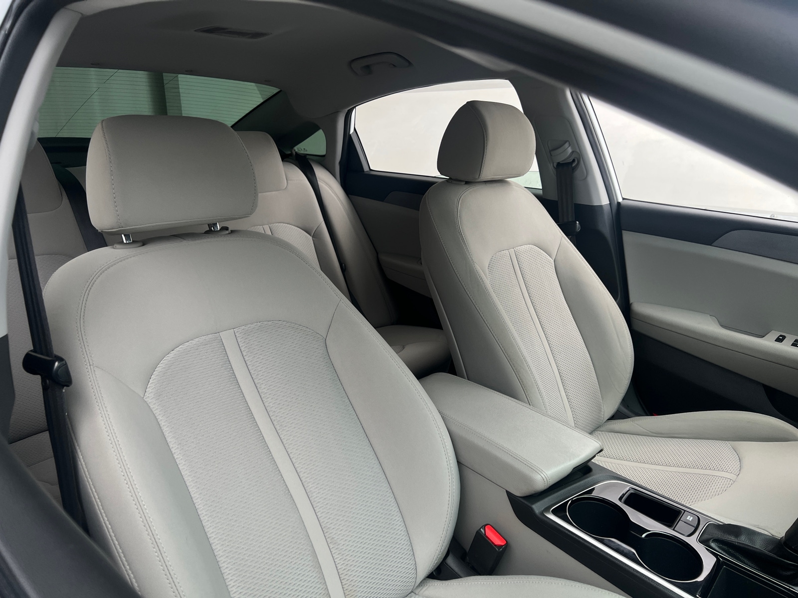 Thumbnail: 2019 Hyundai Sonata - 2