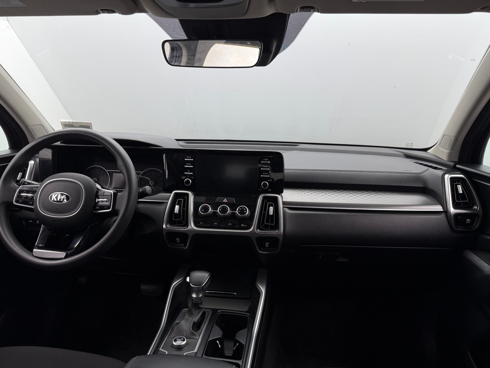Thumbnail: 2021 Kia Sorento - 3