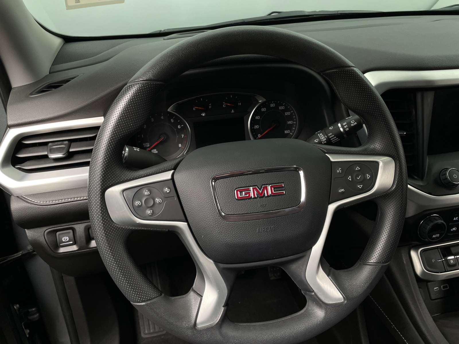 Thumbnail: 2023 GMC Acadia - 5