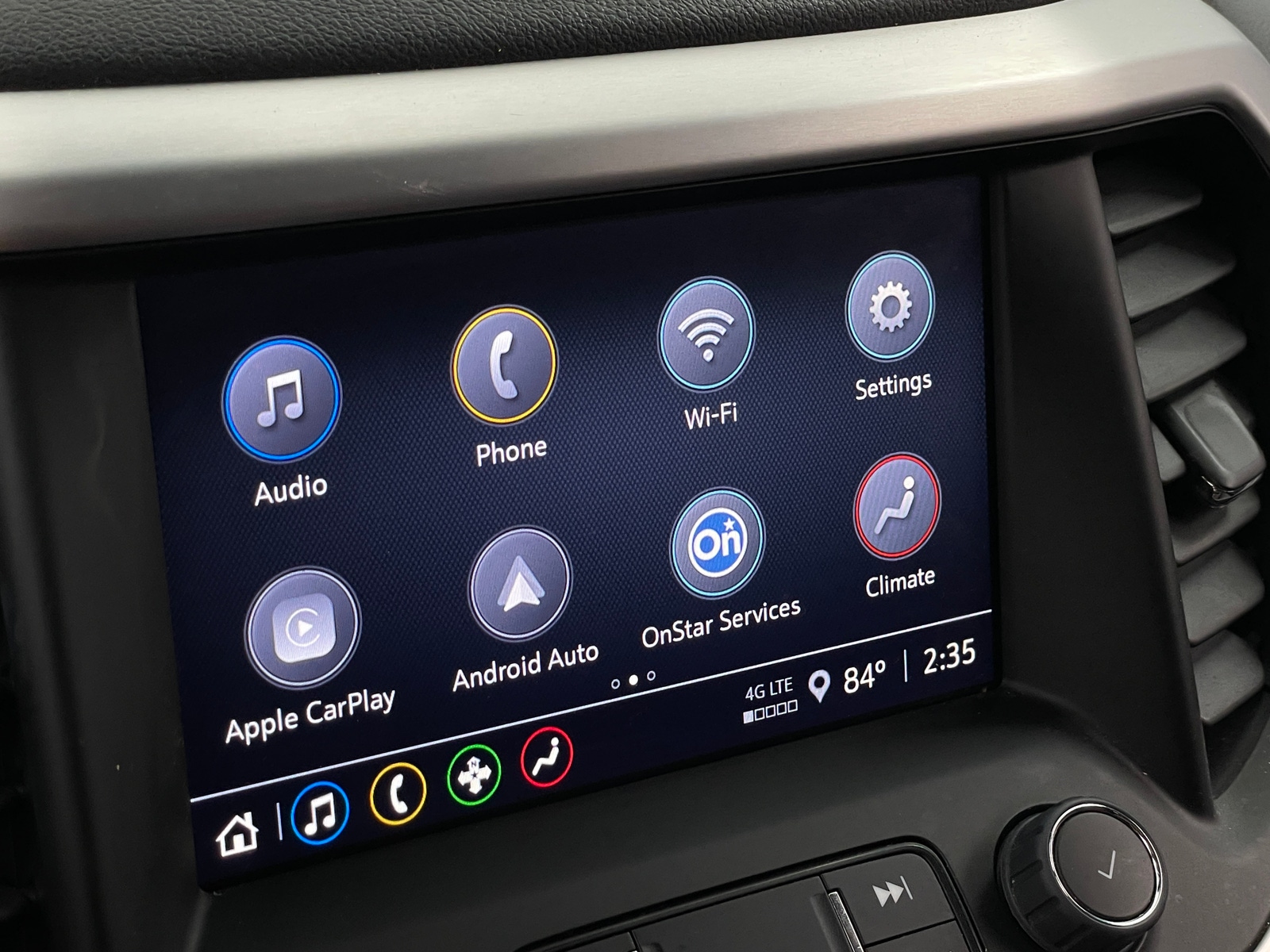 Thumbnail: 2023 GMC Acadia - 4