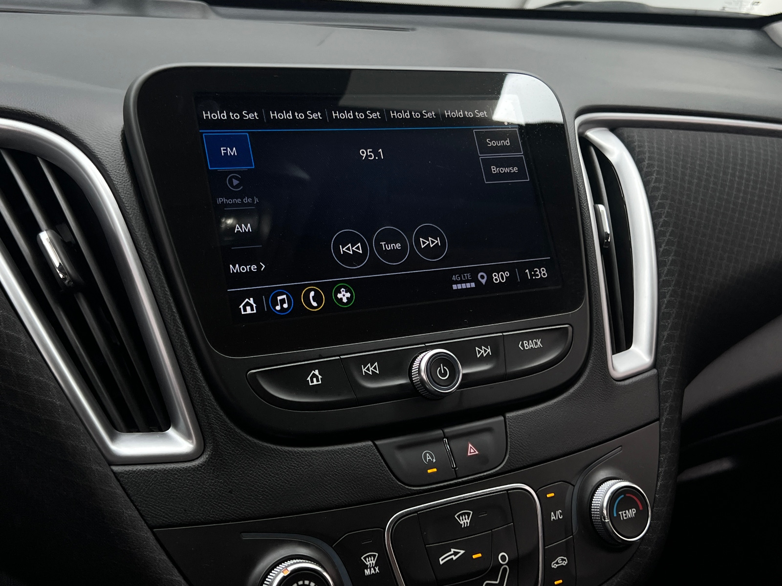 Thumbnail: 2024 Chevrolet Malibu - 4