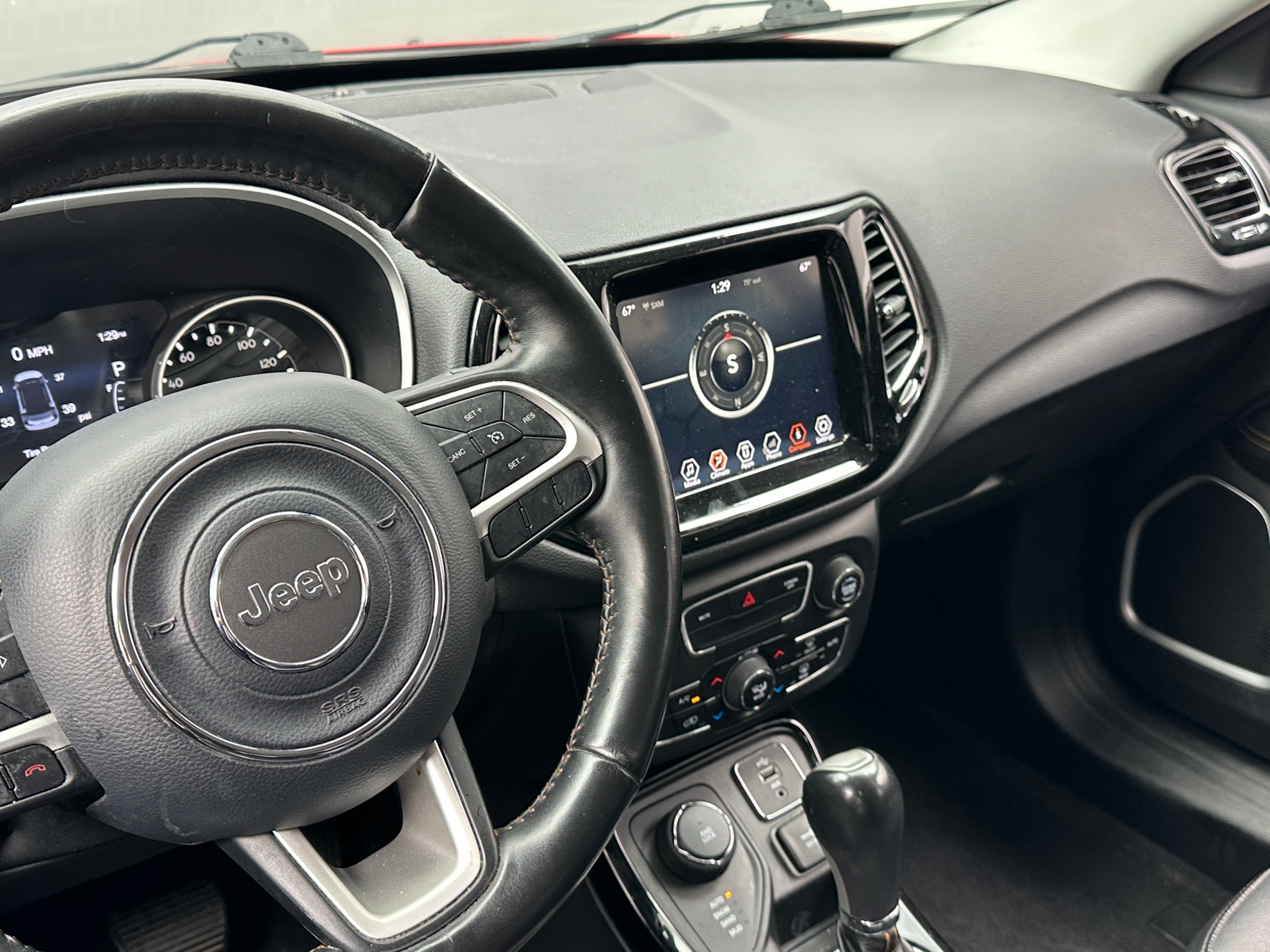Thumbnail: 2018 Jeep Compass - 2