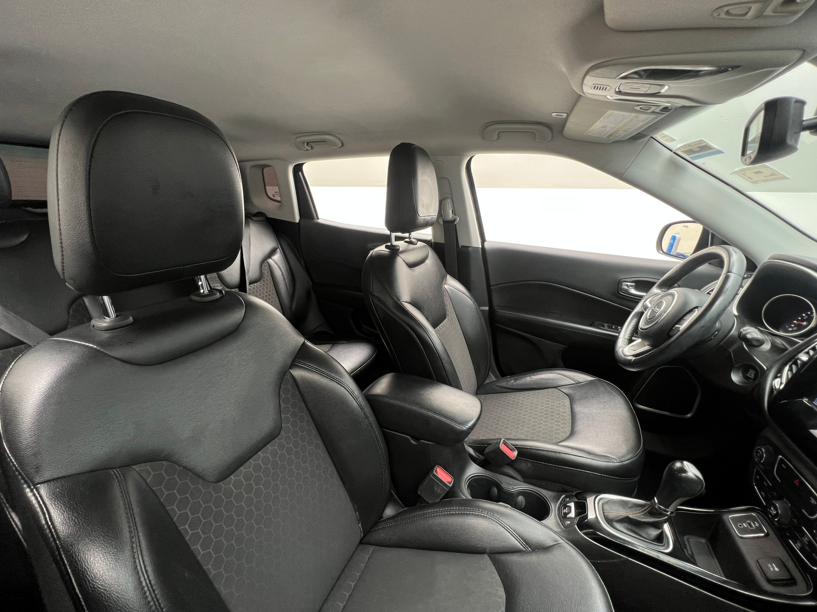 Thumbnail: 2018 Jeep Compass - 2