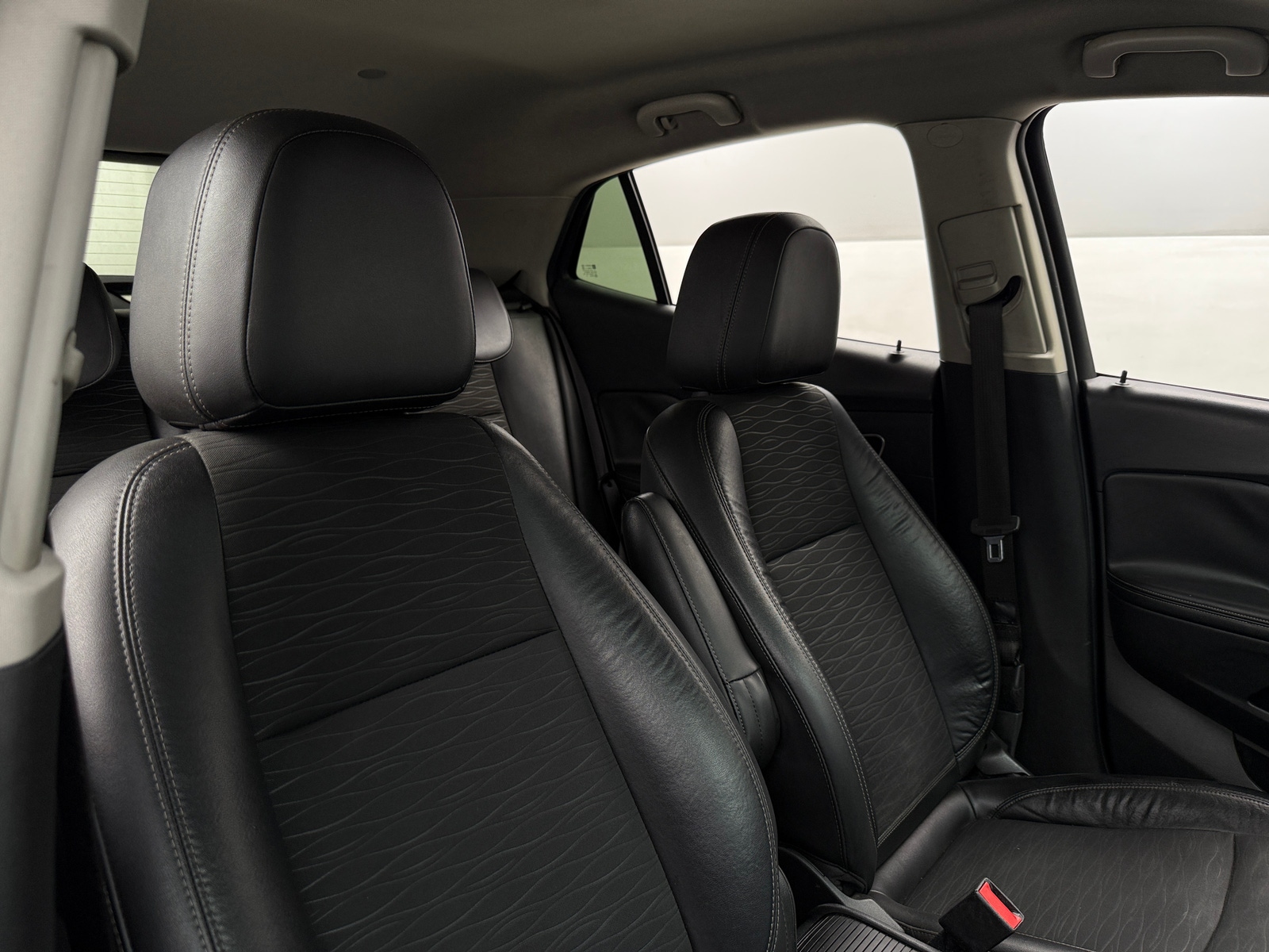 Thumbnail: 2016 Buick Encore - 2