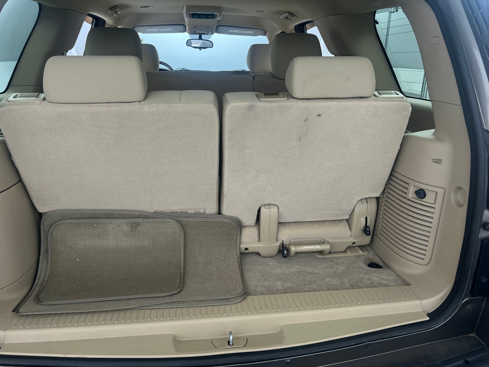 Thumbnail: 2012 Chevrolet Tahoe - 7