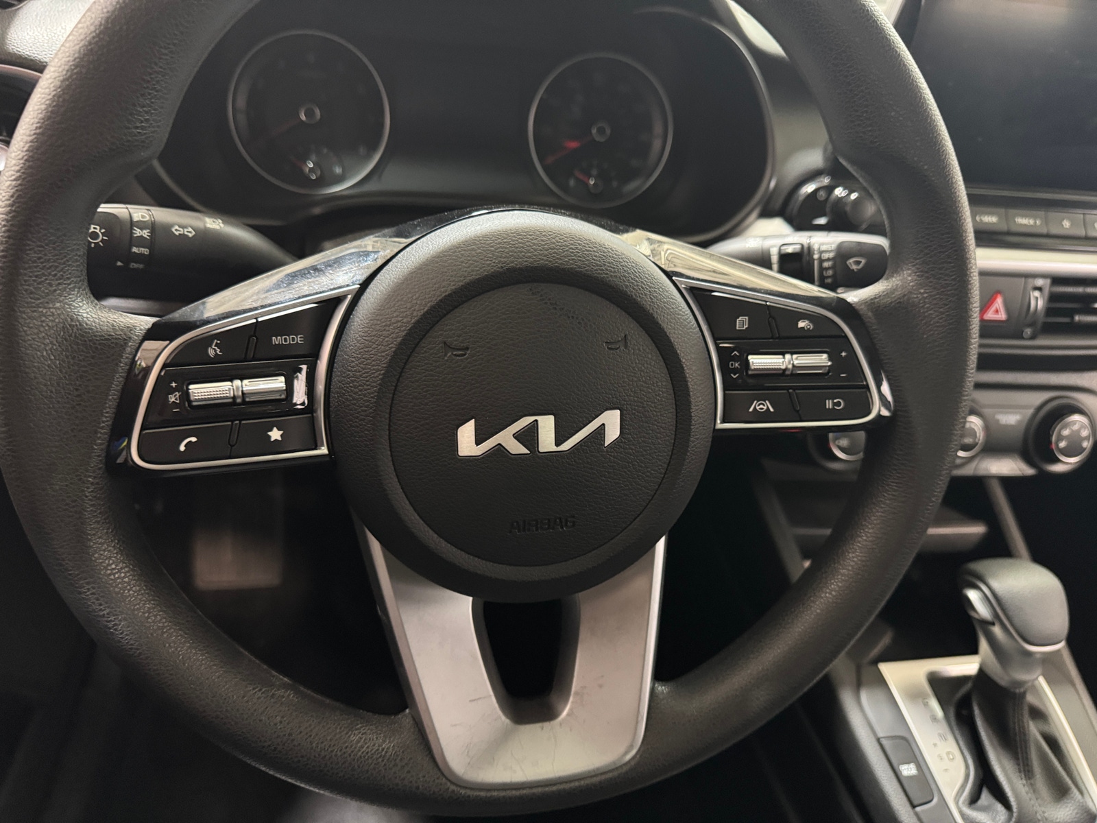 Thumbnail: 2024 Kia Forte - 5