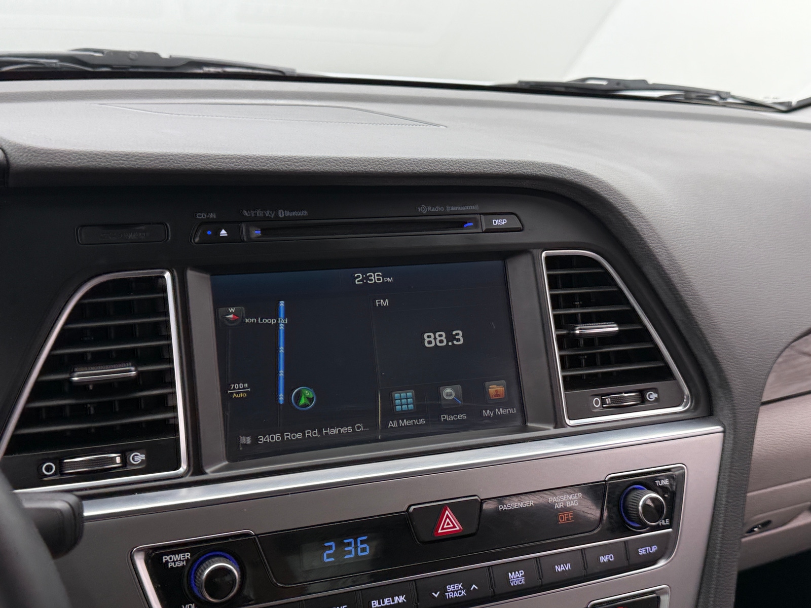 Thumbnail: 2015 Hyundai Sonata - 3