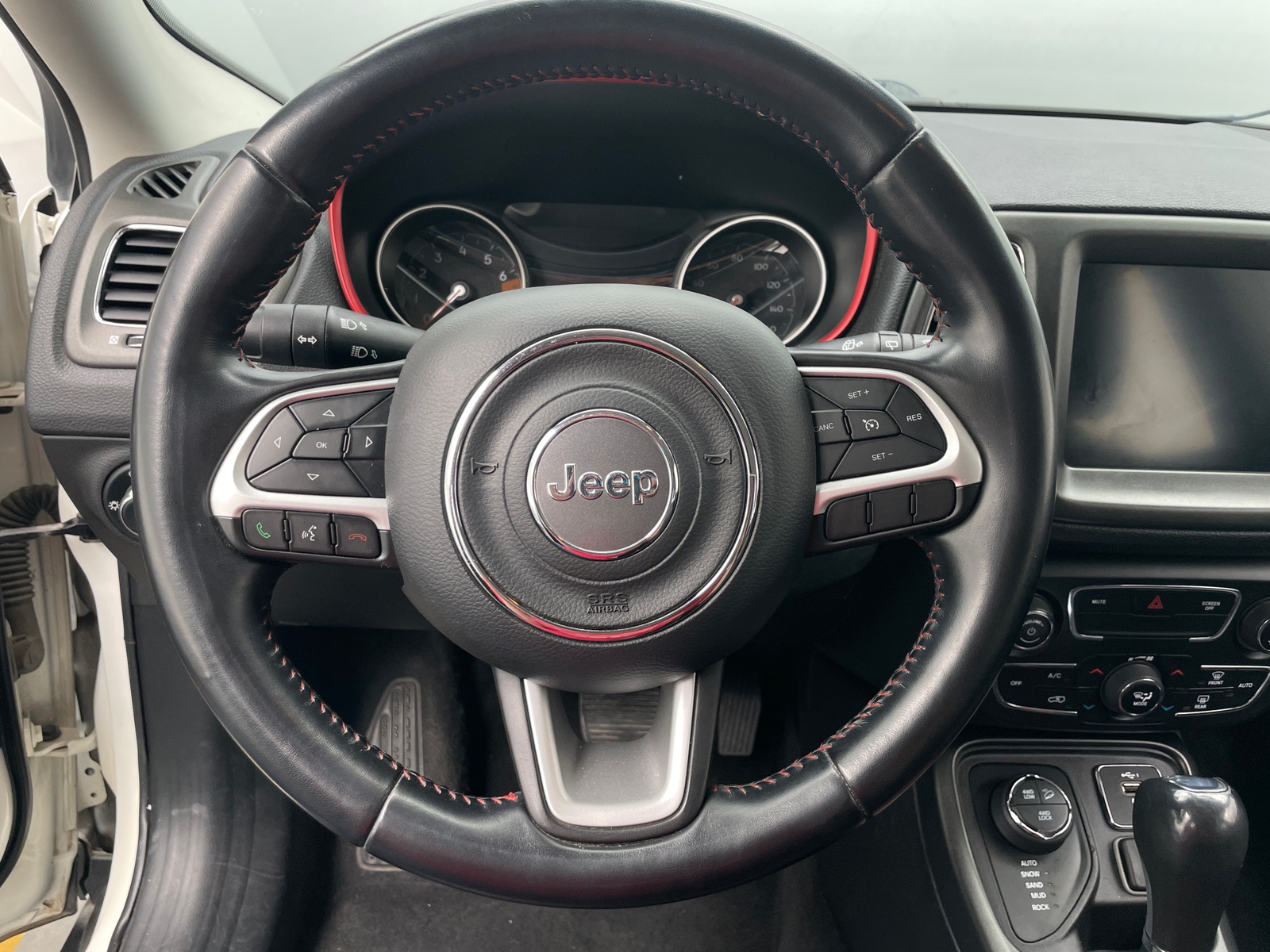 Thumbnail: 2020 Jeep Compass - 4