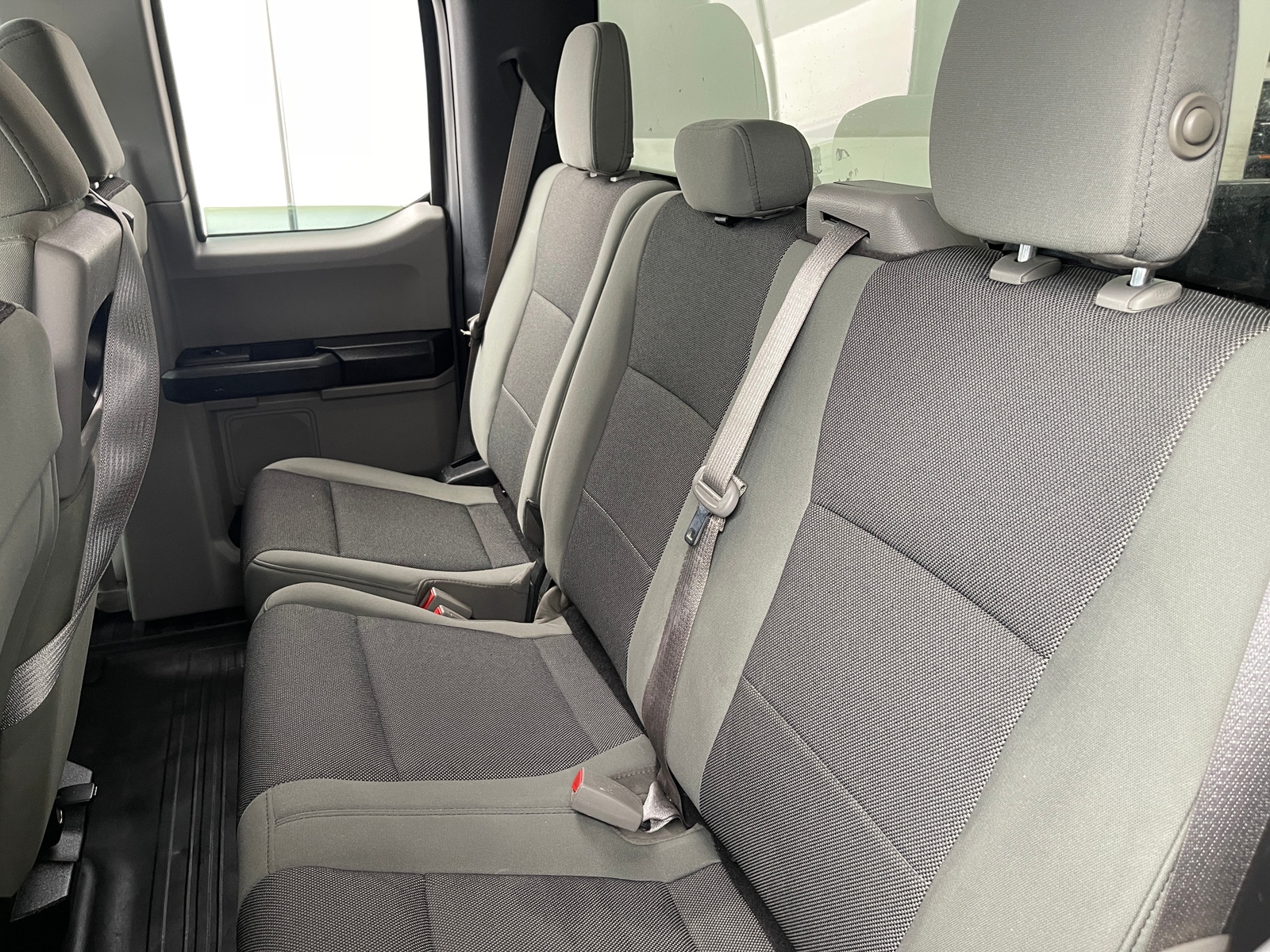 Thumbnail: 2018 Ford Econoline - 6
