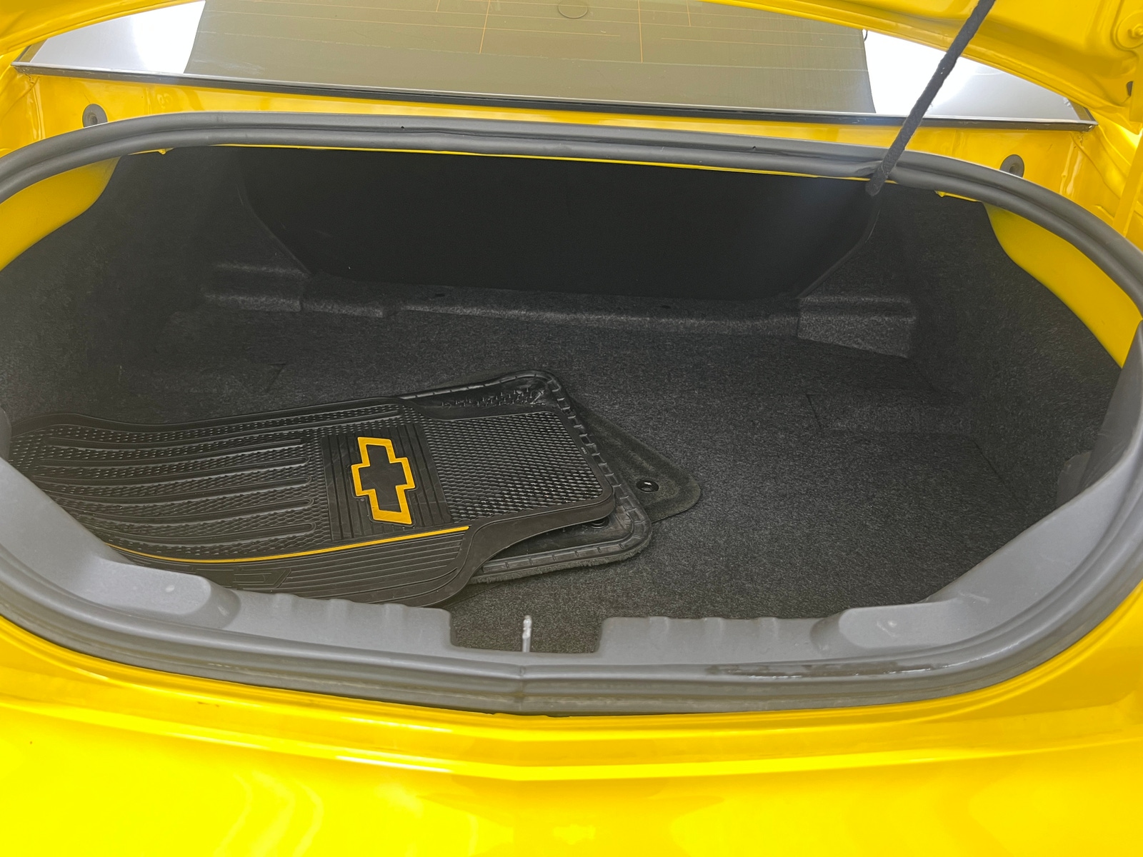 Thumbnail: 2013 Chevrolet Camaro - 4