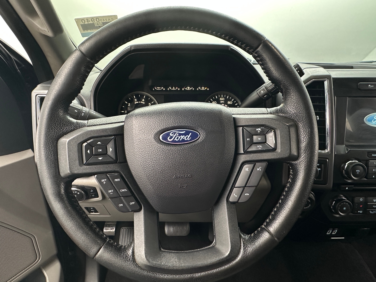 Thumbnail: 2016 Ford Econoline - 5