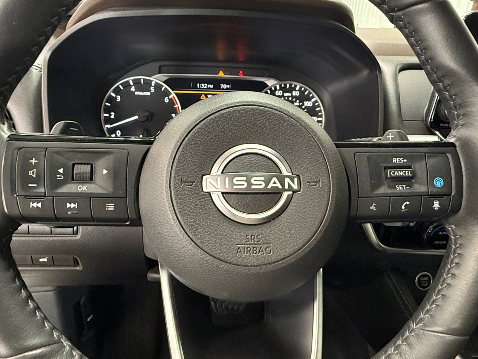 Thumbnail: 2022 Nissan Rogue - 4