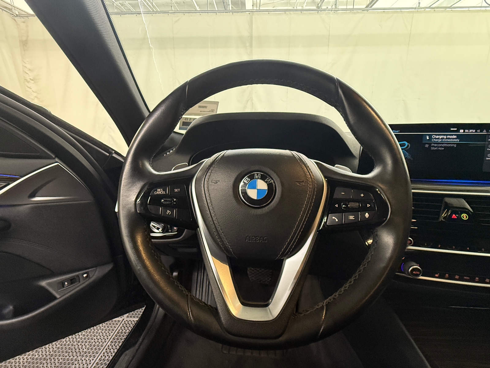 Thumbnail: 2020 BMW 5 Series - 4