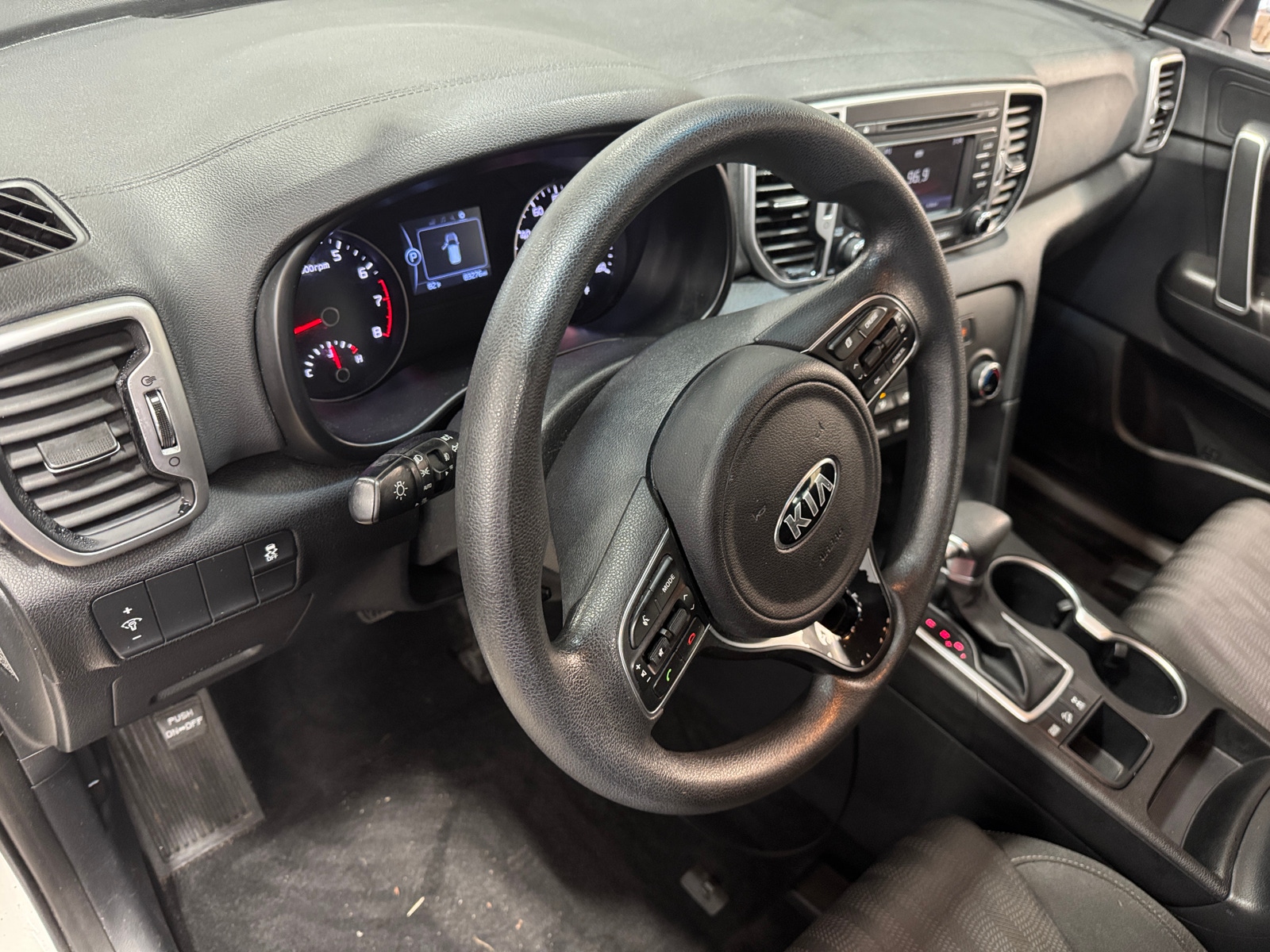 Thumbnail: 2019 Kia Sportage - 3