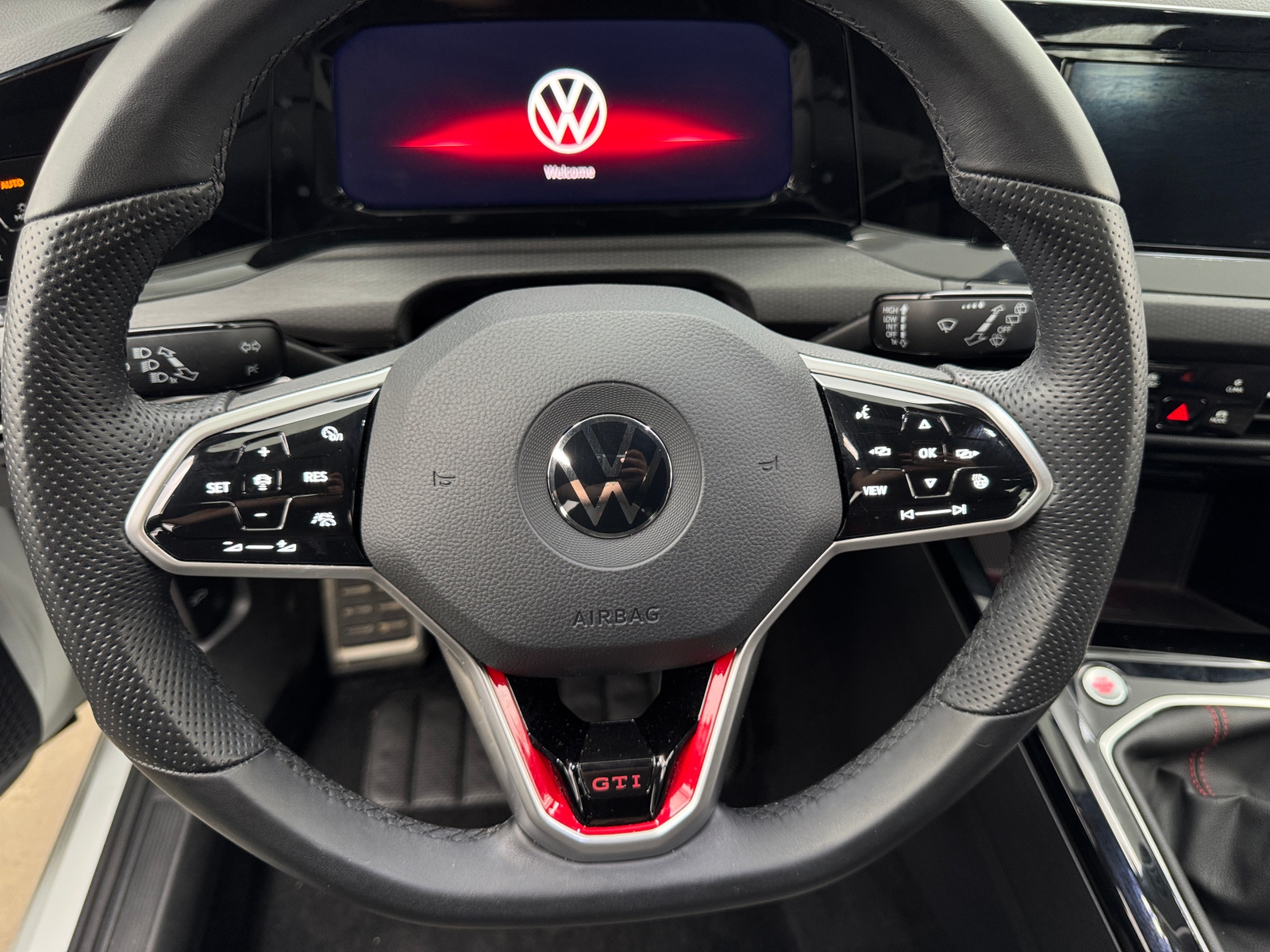 Thumbnail: 2023 Volkswagen Golf - 5