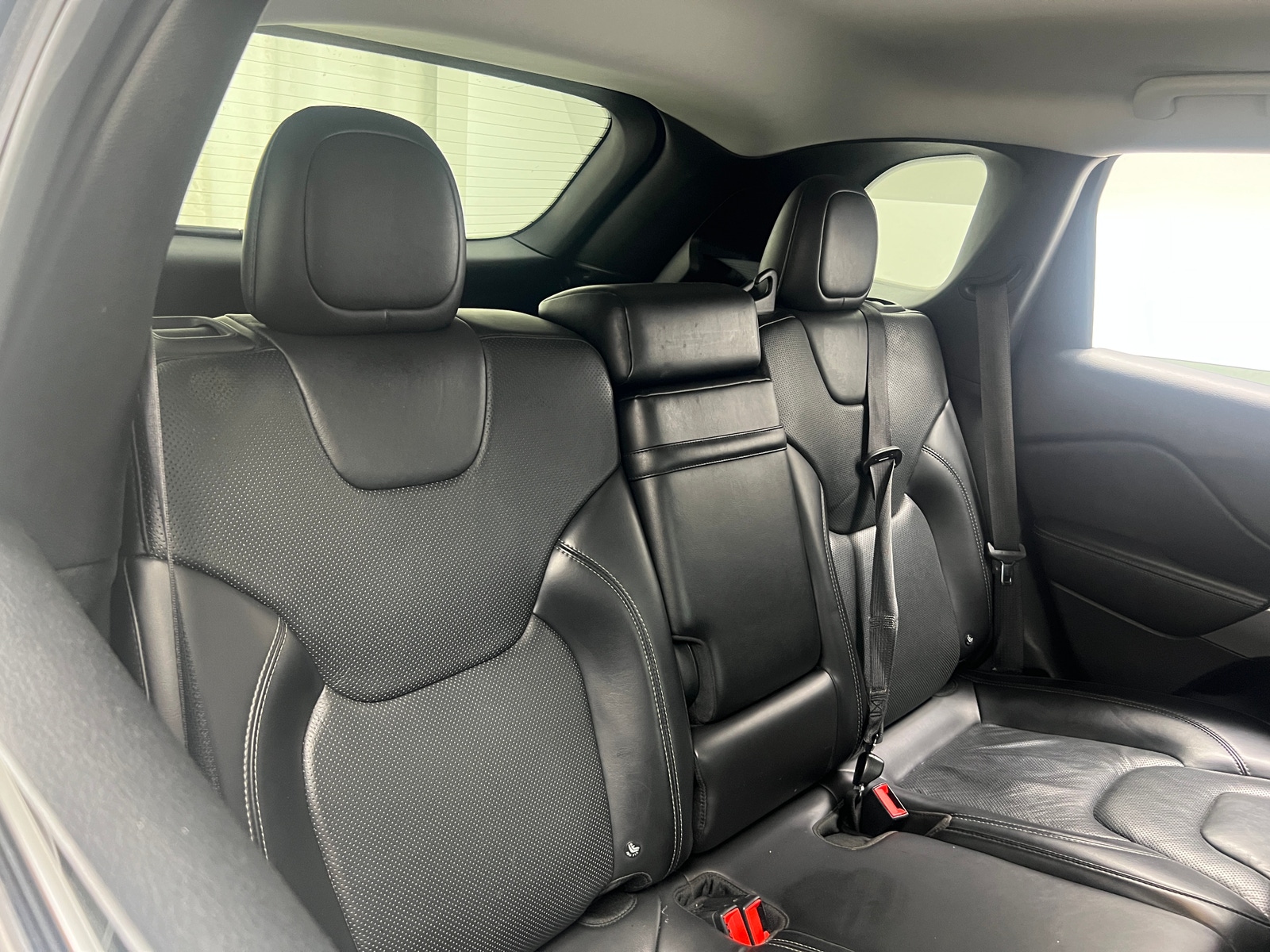 Thumbnail: 2019 Jeep Cherokee - 5