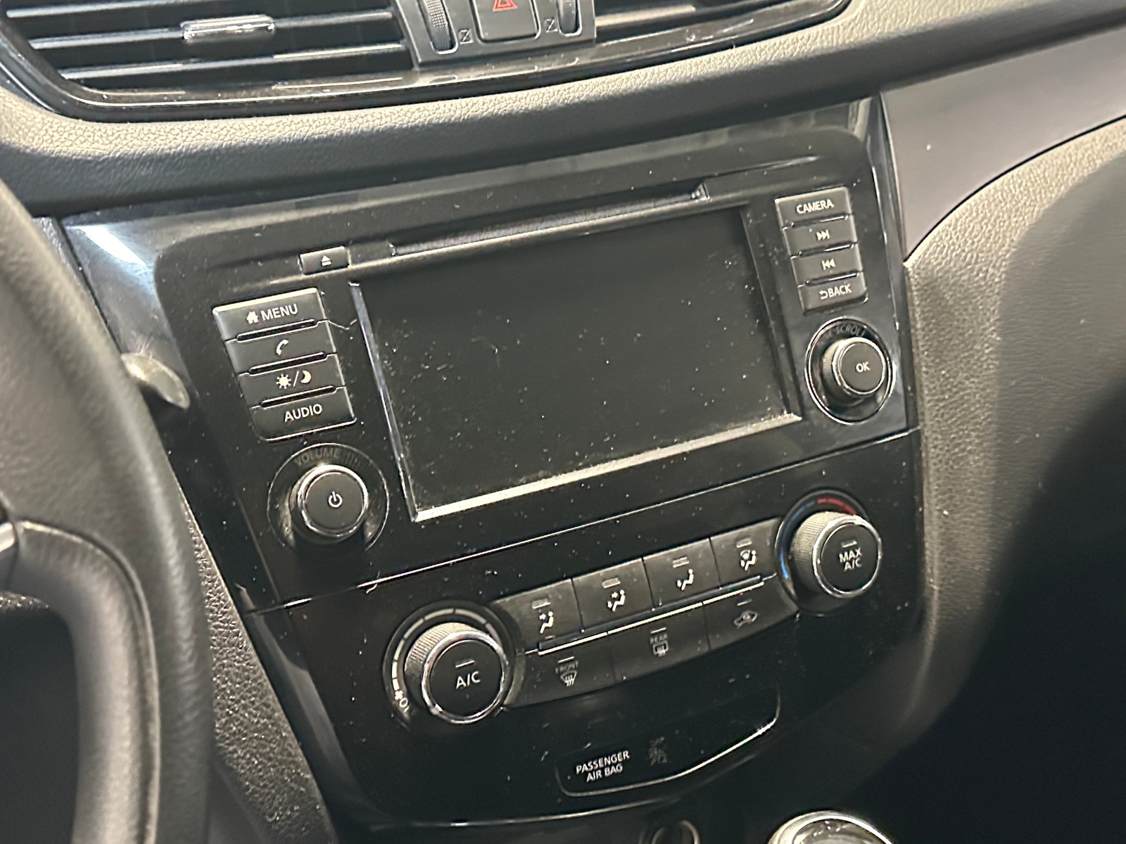 Thumbnail: 2019 Nissan Rogue Sport - 4