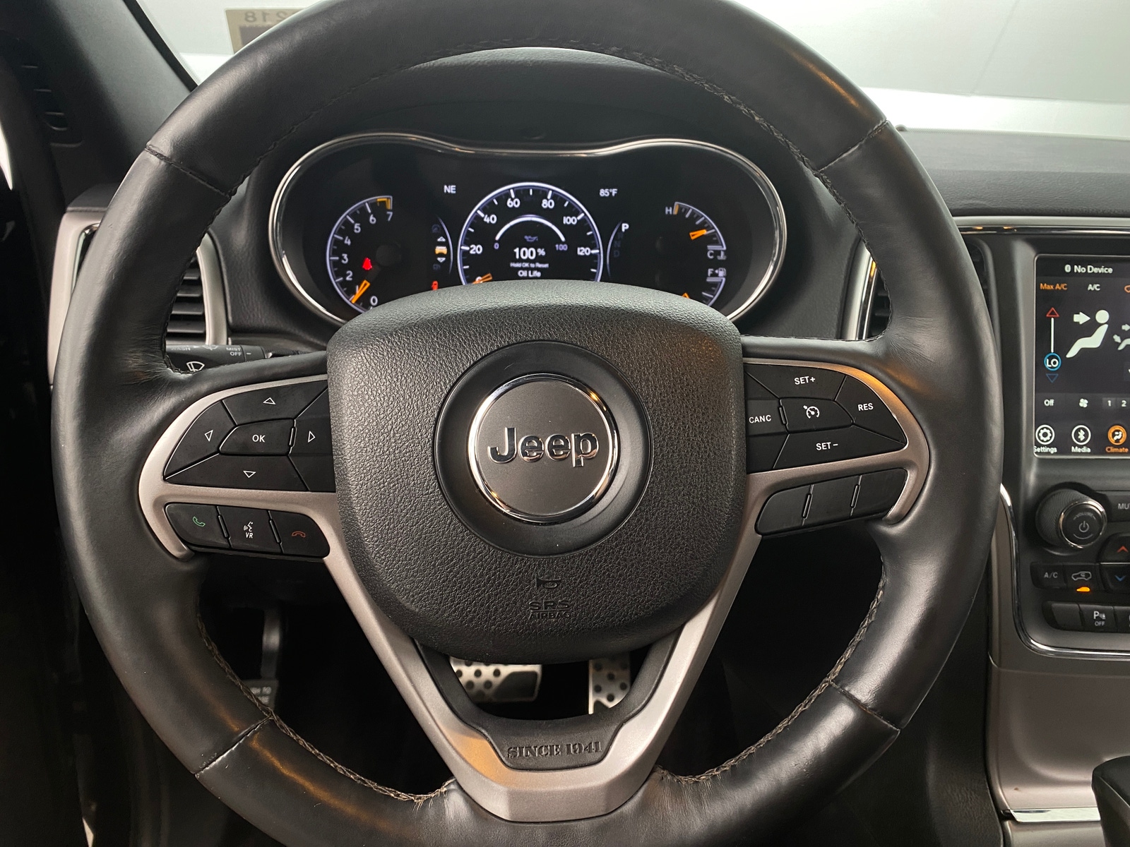 Thumbnail: 2018 Jeep Grand Cherokee - 4