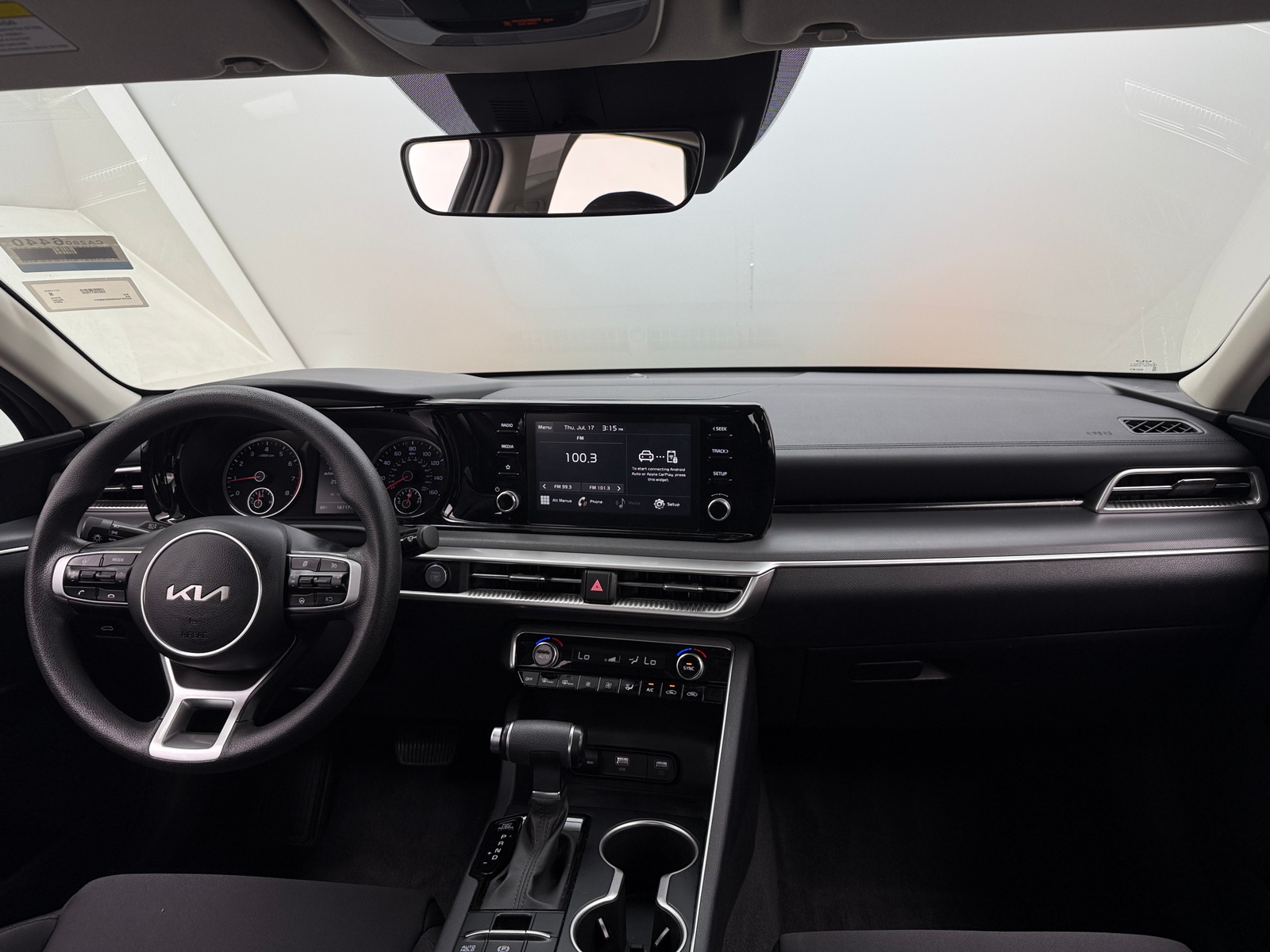 Thumbnail: 2024 Kia K5 - 3