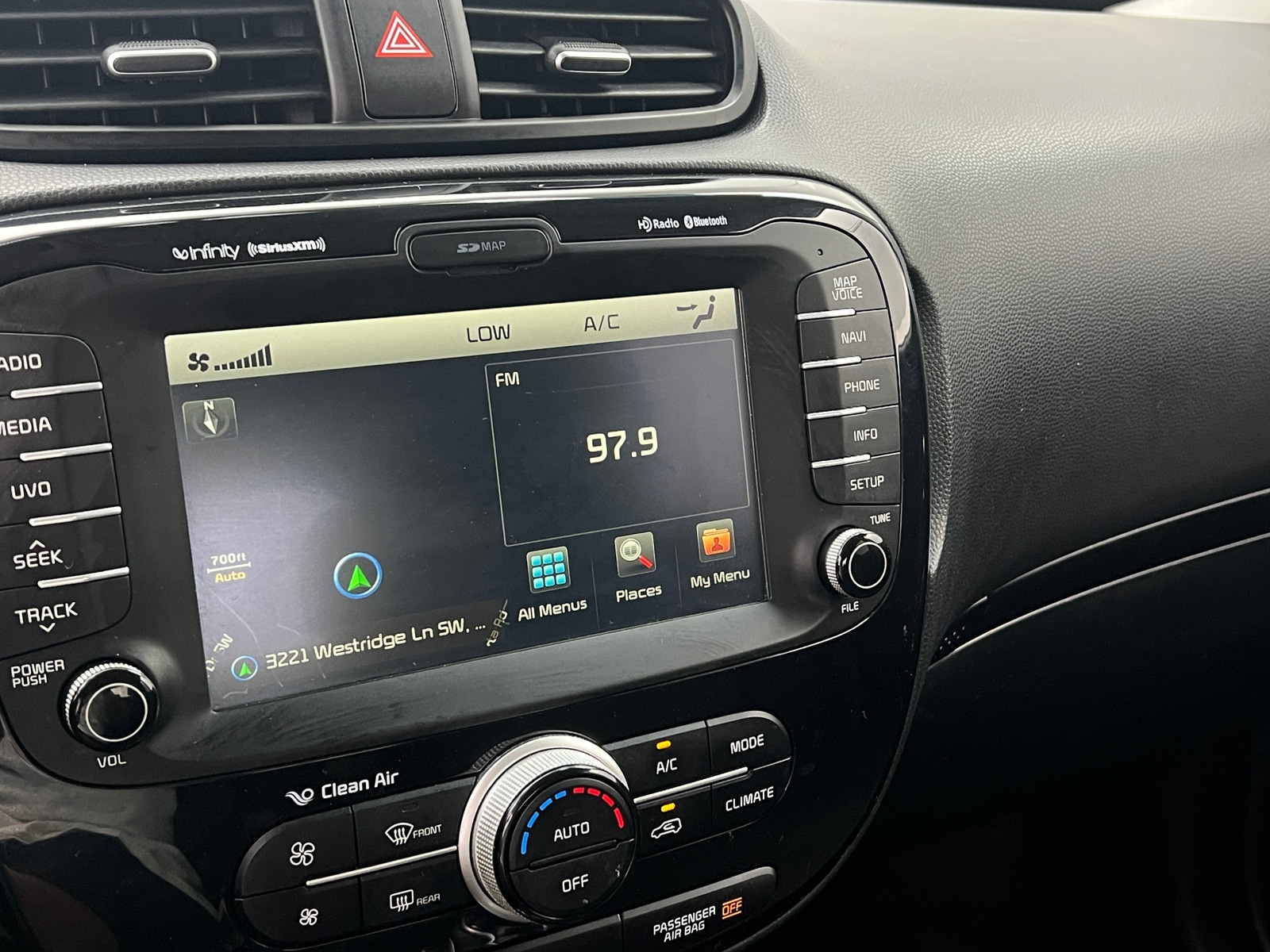 Thumbnail: 2015 Kia Soul - 4