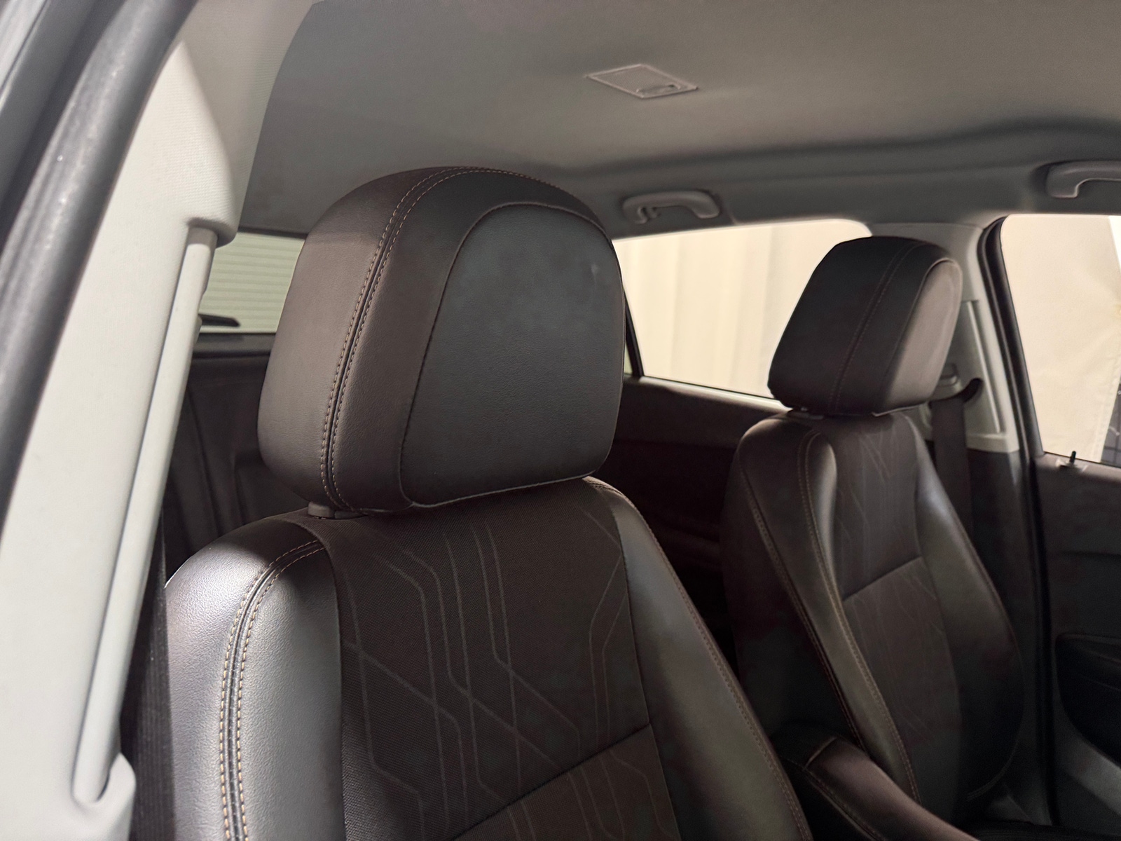 Thumbnail: 2021 Chevrolet Trax - 2