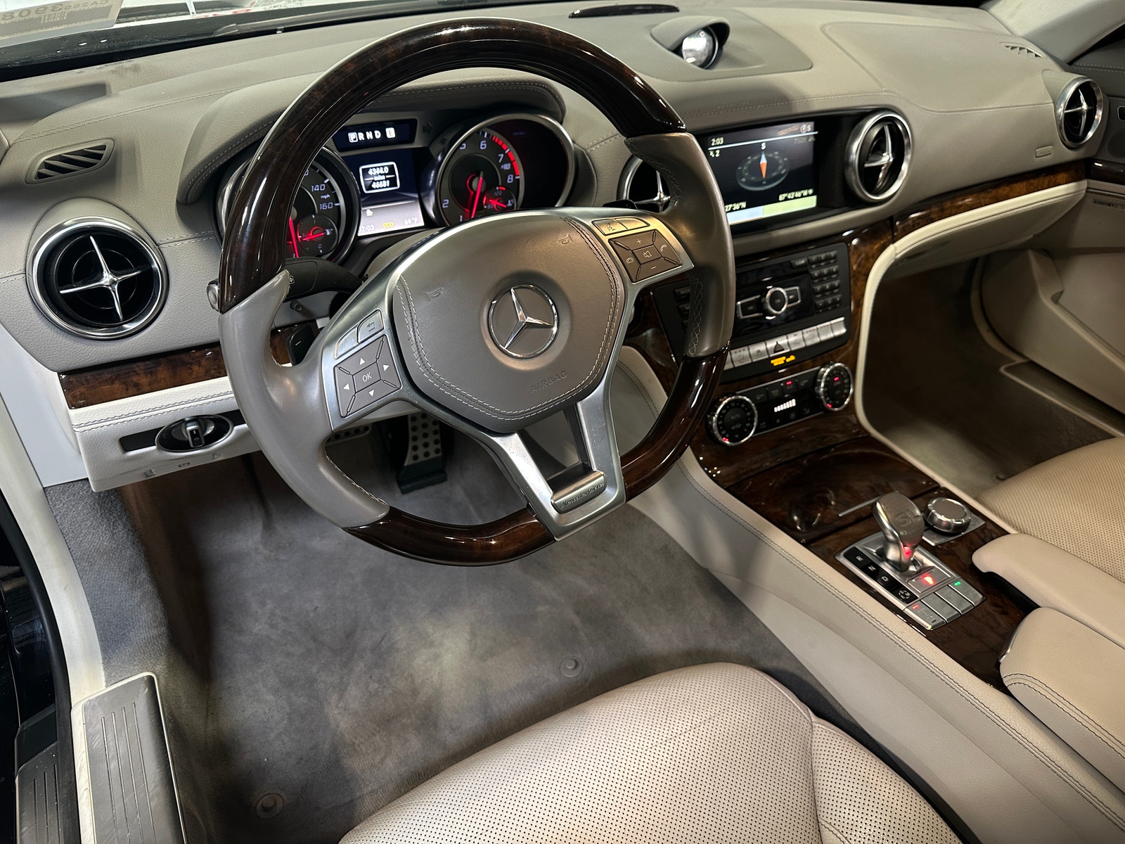 Thumbnail: 2013 Mercedes-Benz SL-Class - 2