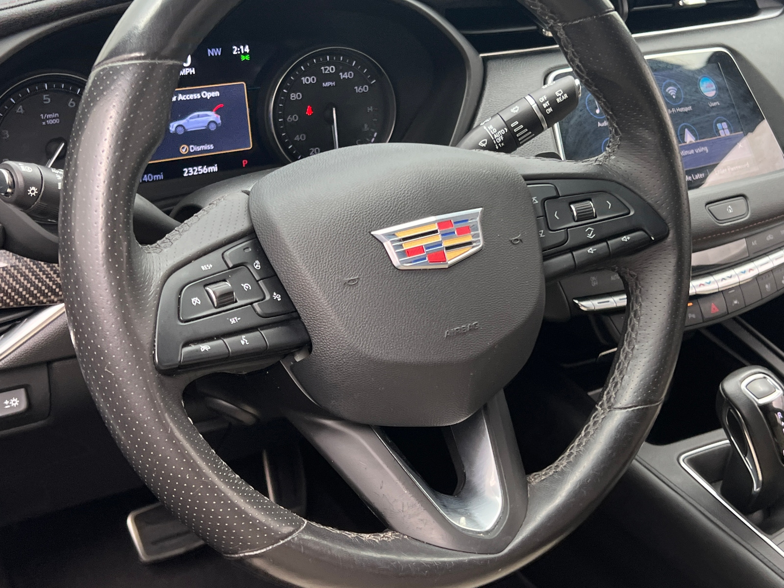 Thumbnail: 2019 Cadillac XT4 - 4