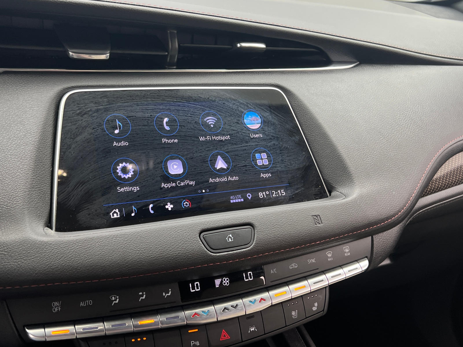 Thumbnail: 2019 Cadillac XT4 - 3