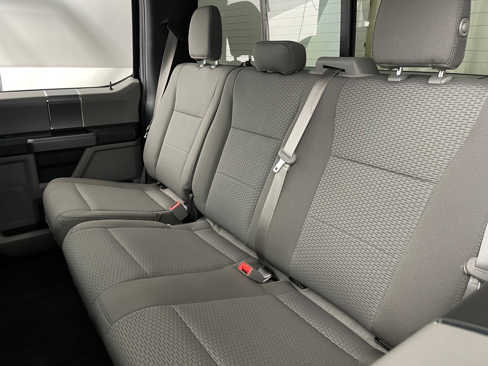 Thumbnail: 2019 Ford Econoline - 6