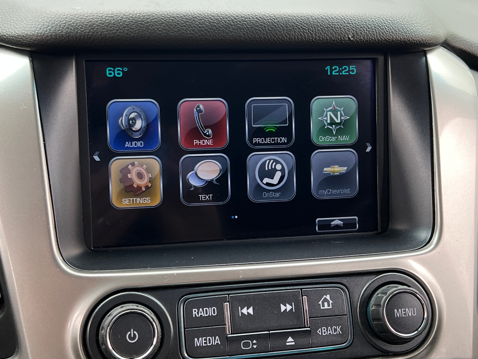 Thumbnail: 2017 Chevrolet Tahoe - 4