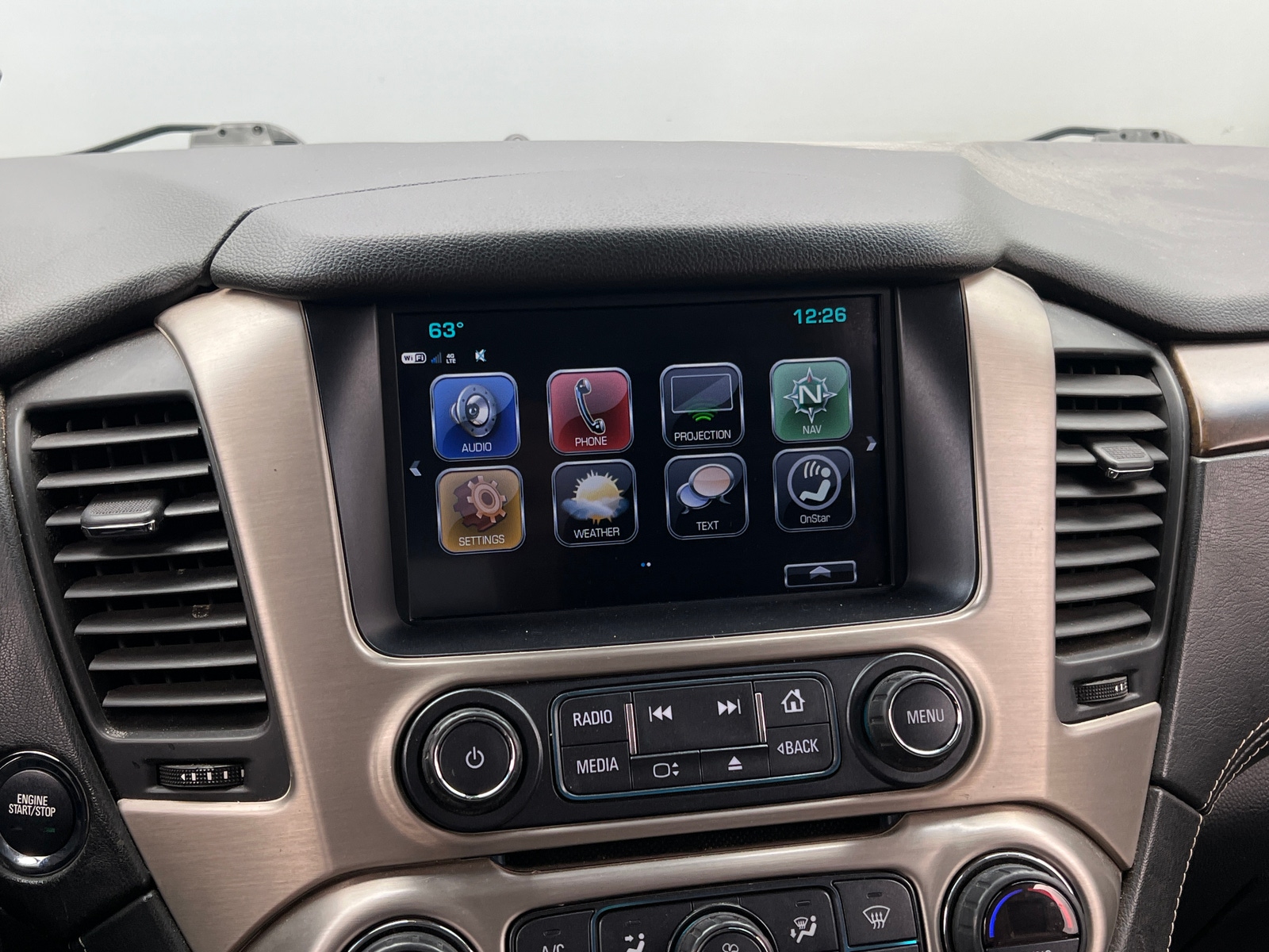 Thumbnail: 2019 GMC Yukon XL - 3