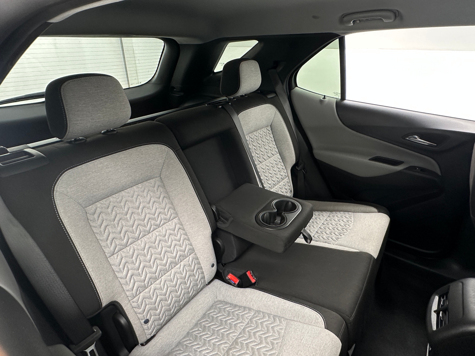 Thumbnail: 2023 Chevrolet Equinox - 6