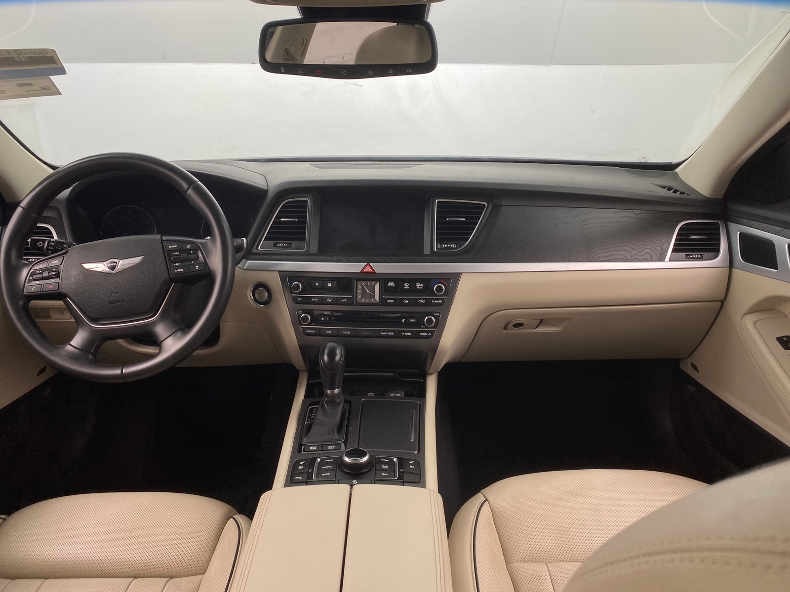Thumbnail: 2015 Hyundai Genesis - 2