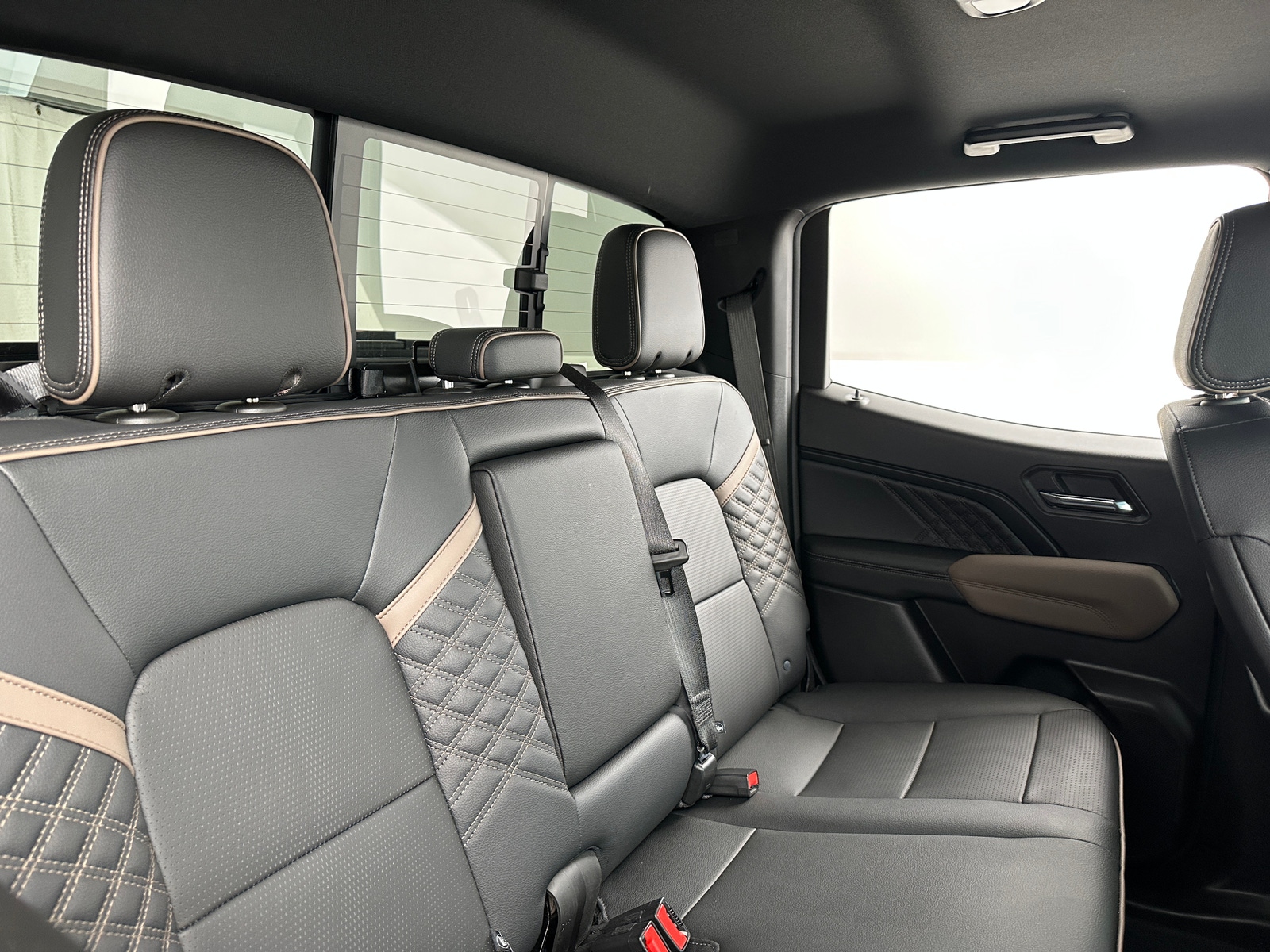Thumbnail: 2023 GMC Canyon - 6