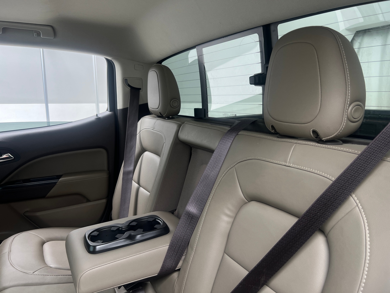 Thumbnail: 2016 GMC Canyon - 5