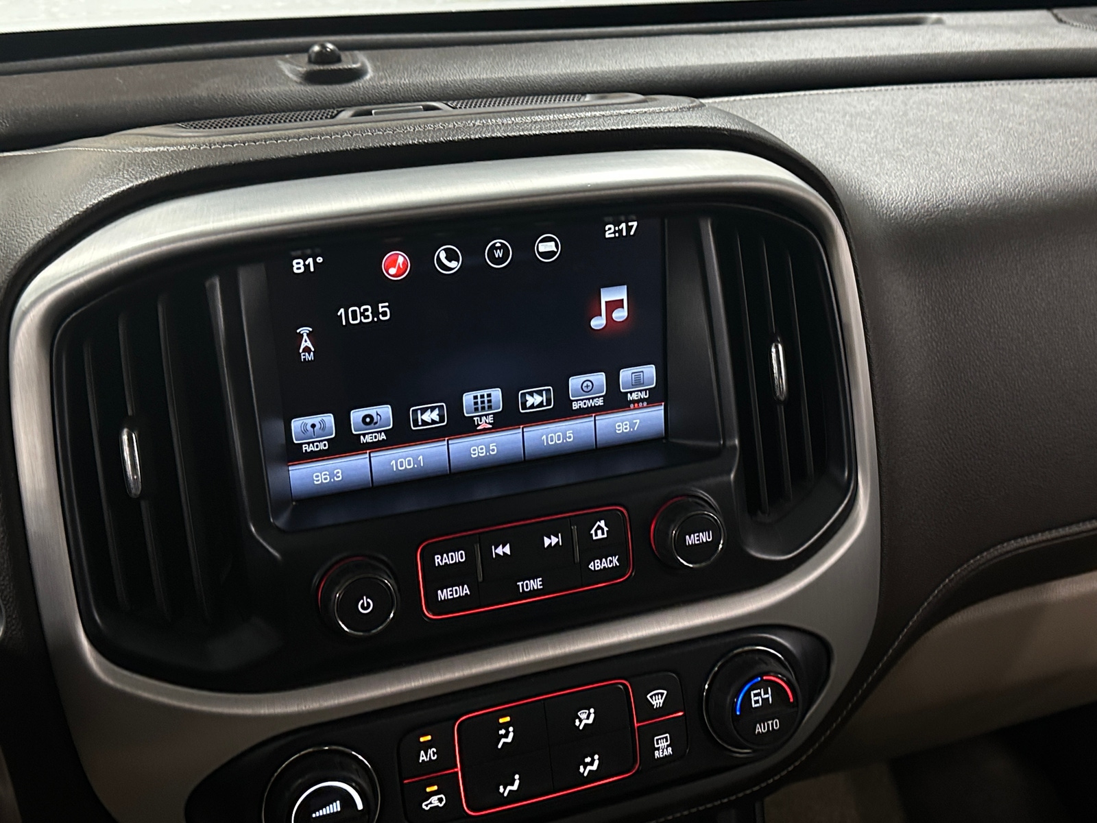 Thumbnail: 2016 GMC Canyon - 3