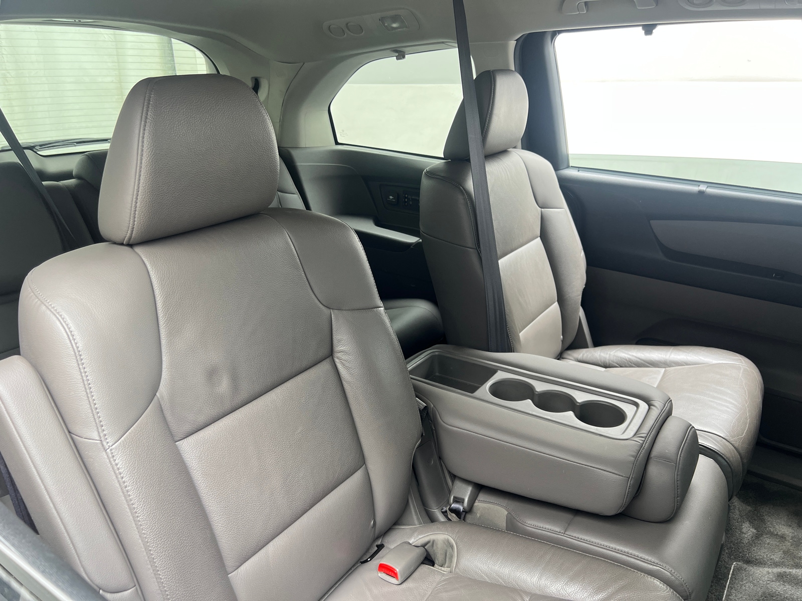 Thumbnail: 2012 Honda Odyssey - 5