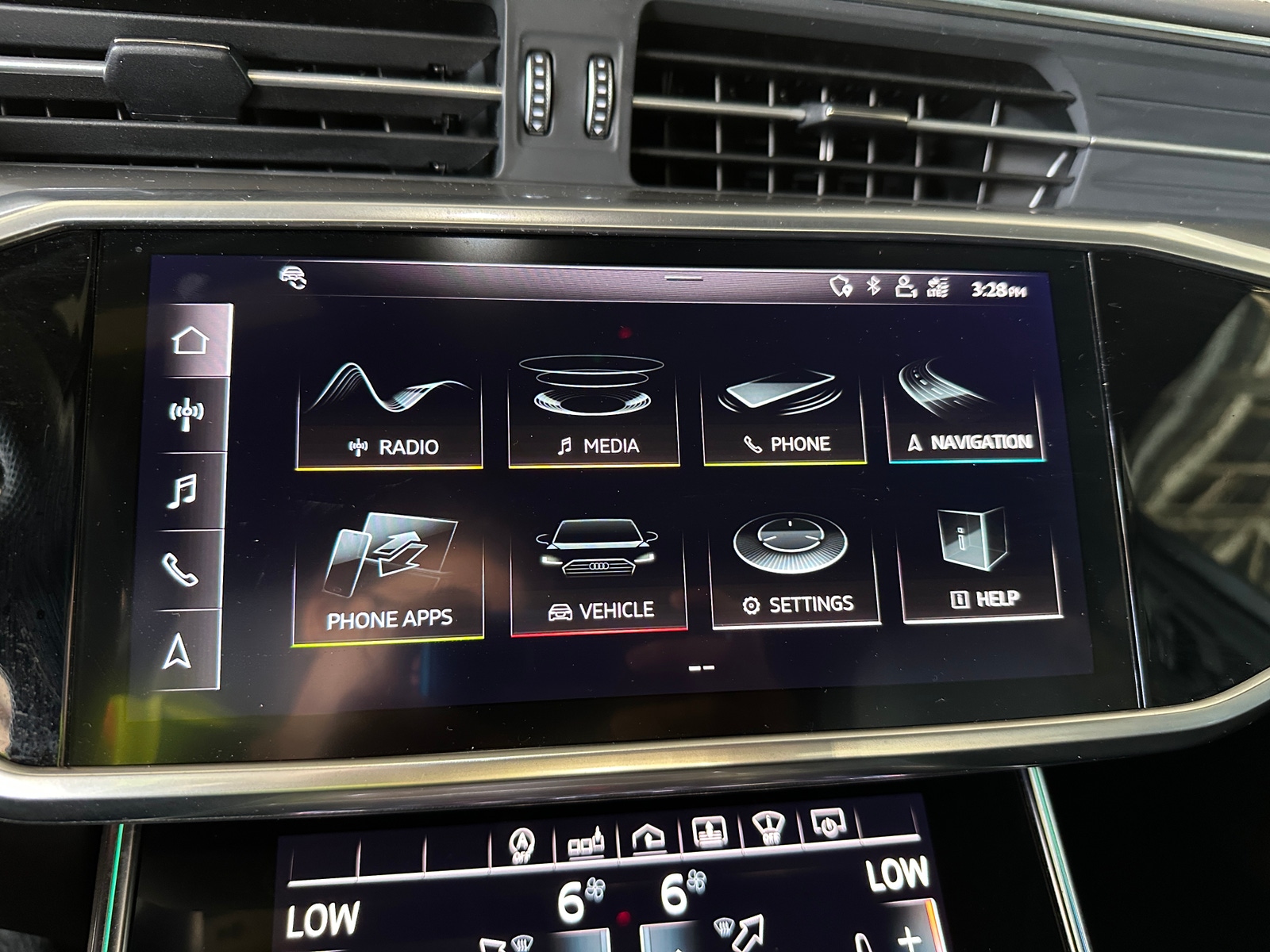 Thumbnail: 2020 Audi S6 - 3